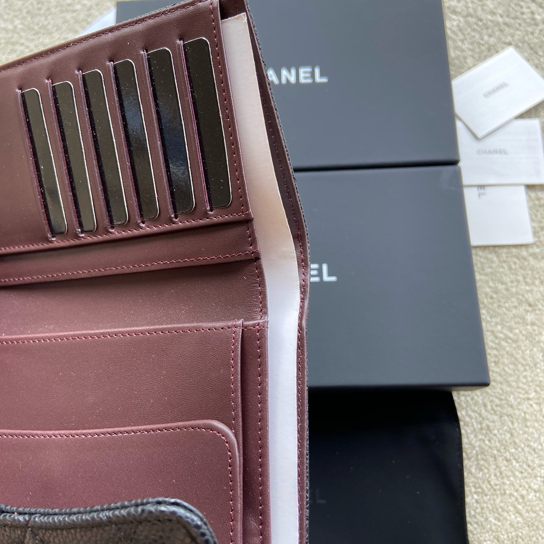 Ch*el flap wallet grained leather black 19.5 x10 cm