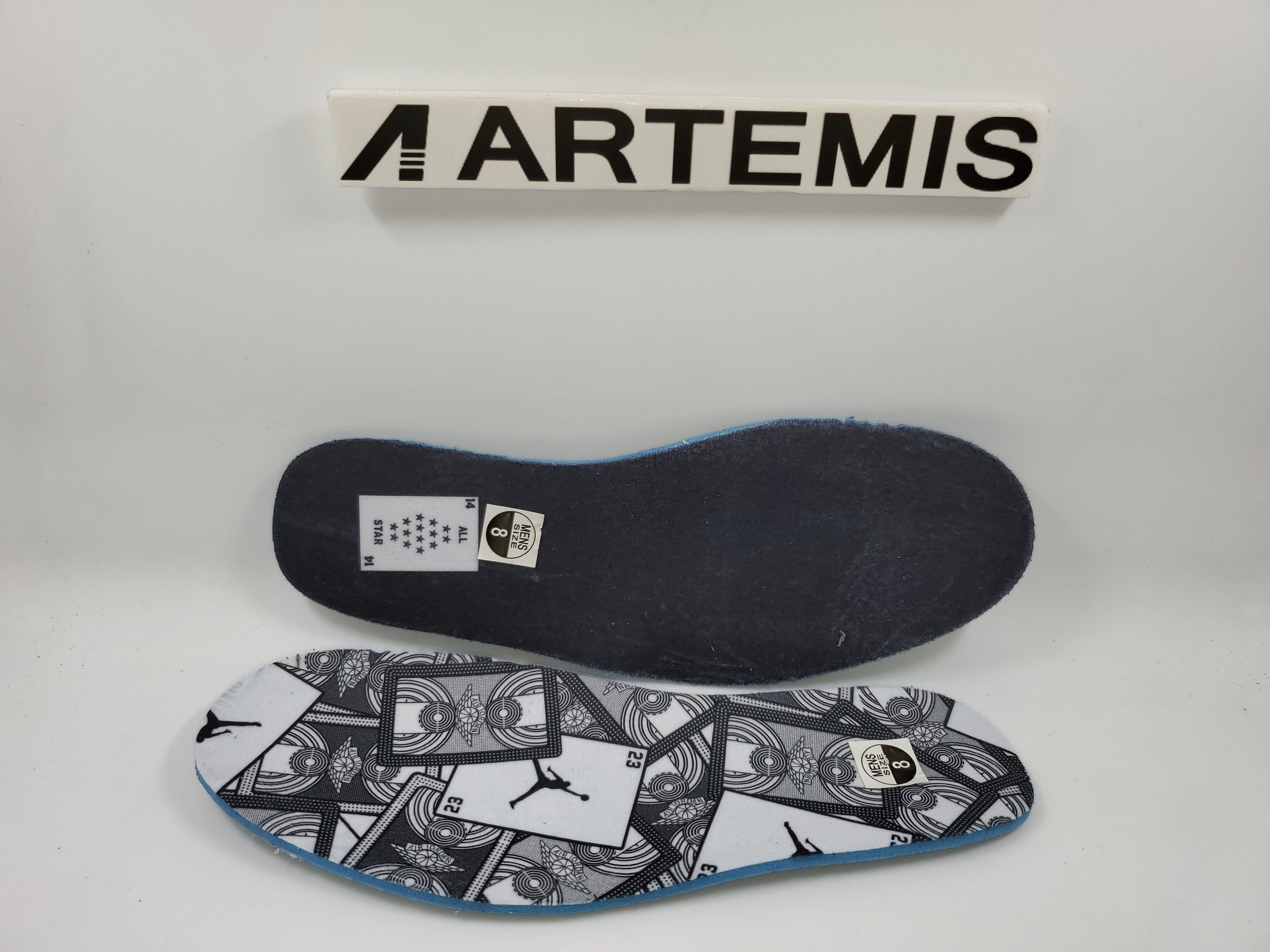 Air Jordan 1 Retro High Blue Moon