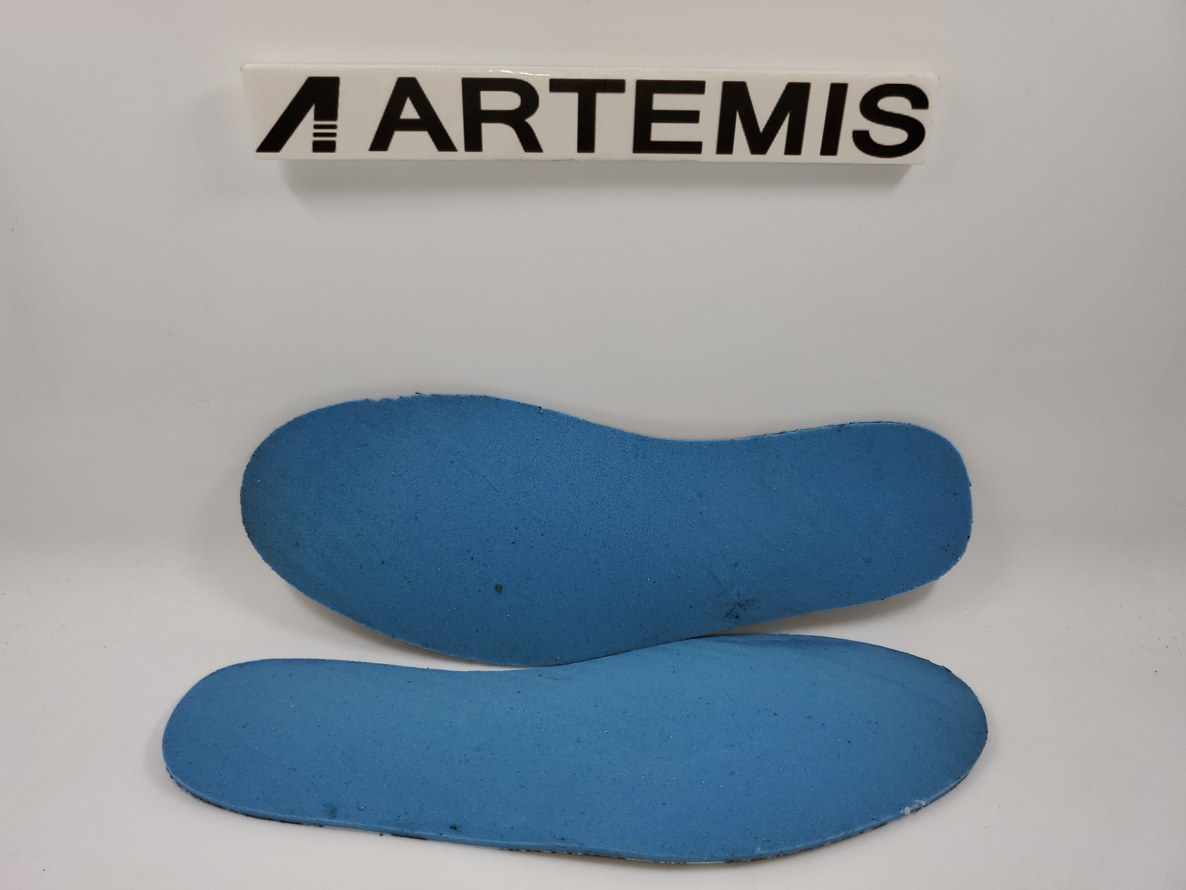 Air Jordan 1 Retro High Blue Moon