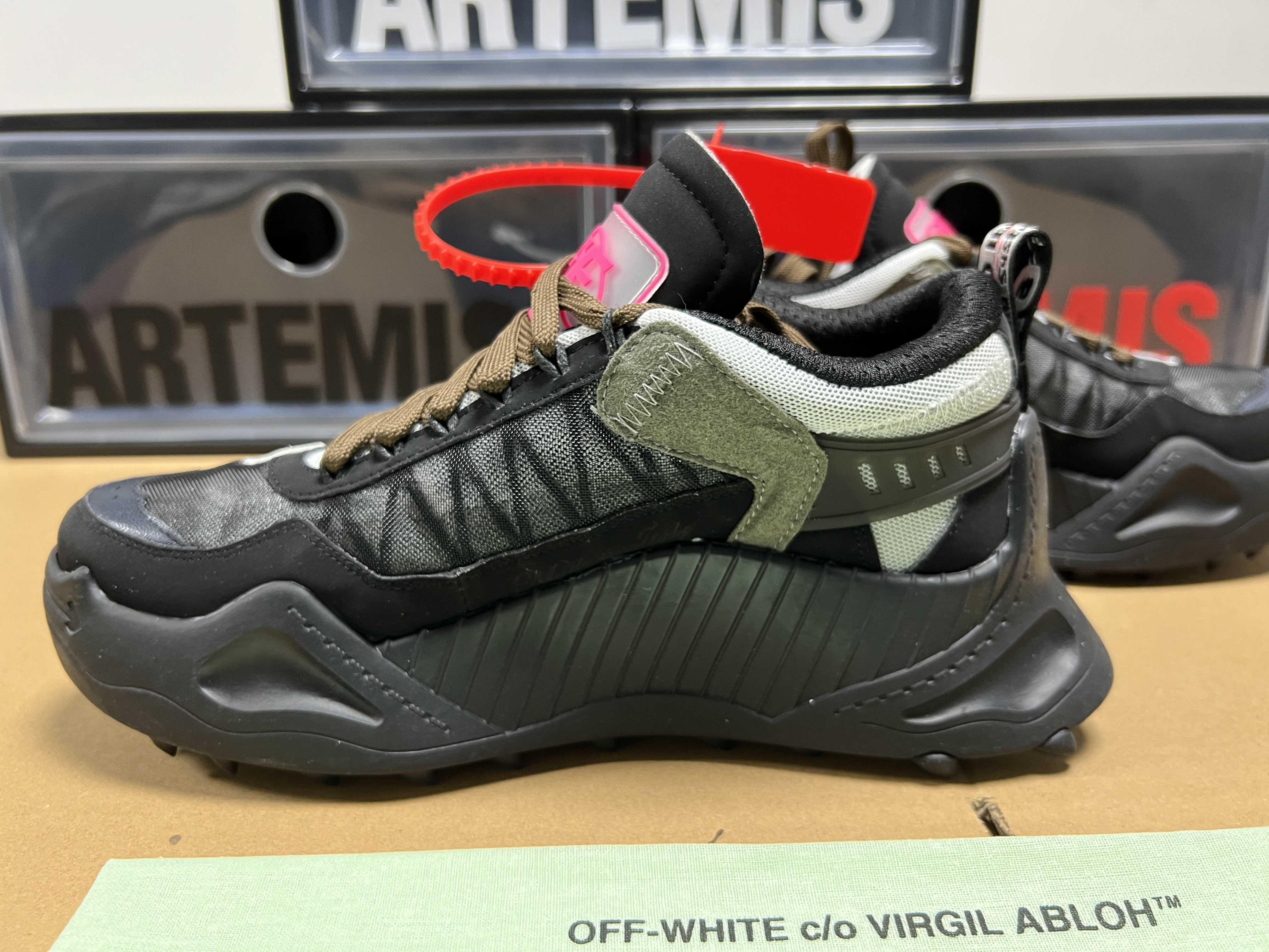 Off-White Odsy-1000 Black