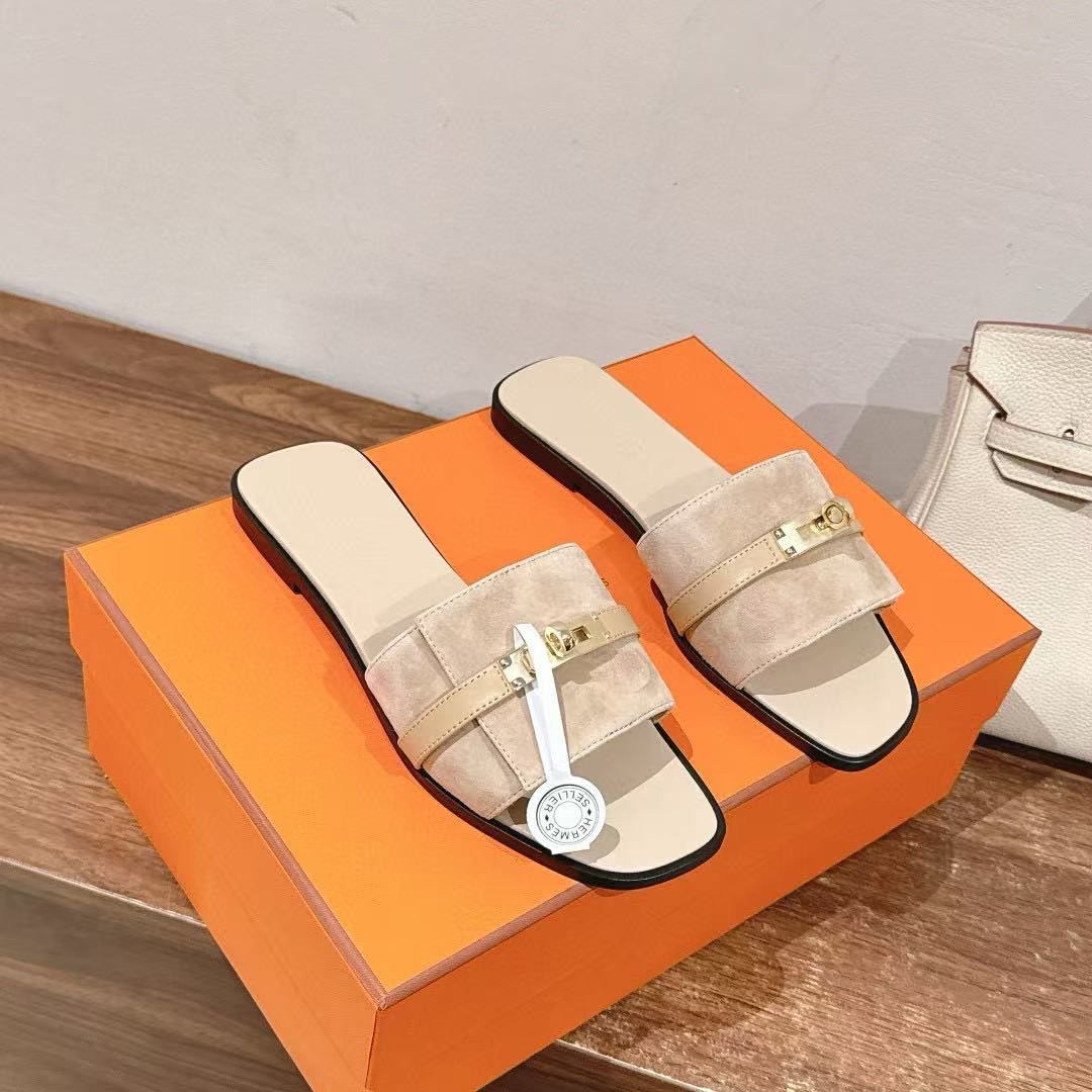 UA Hermès Giulia sandal