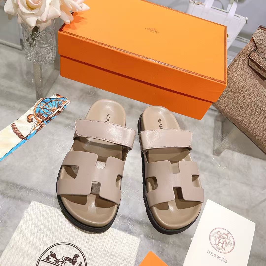 UA Hermès Chypre Sandal