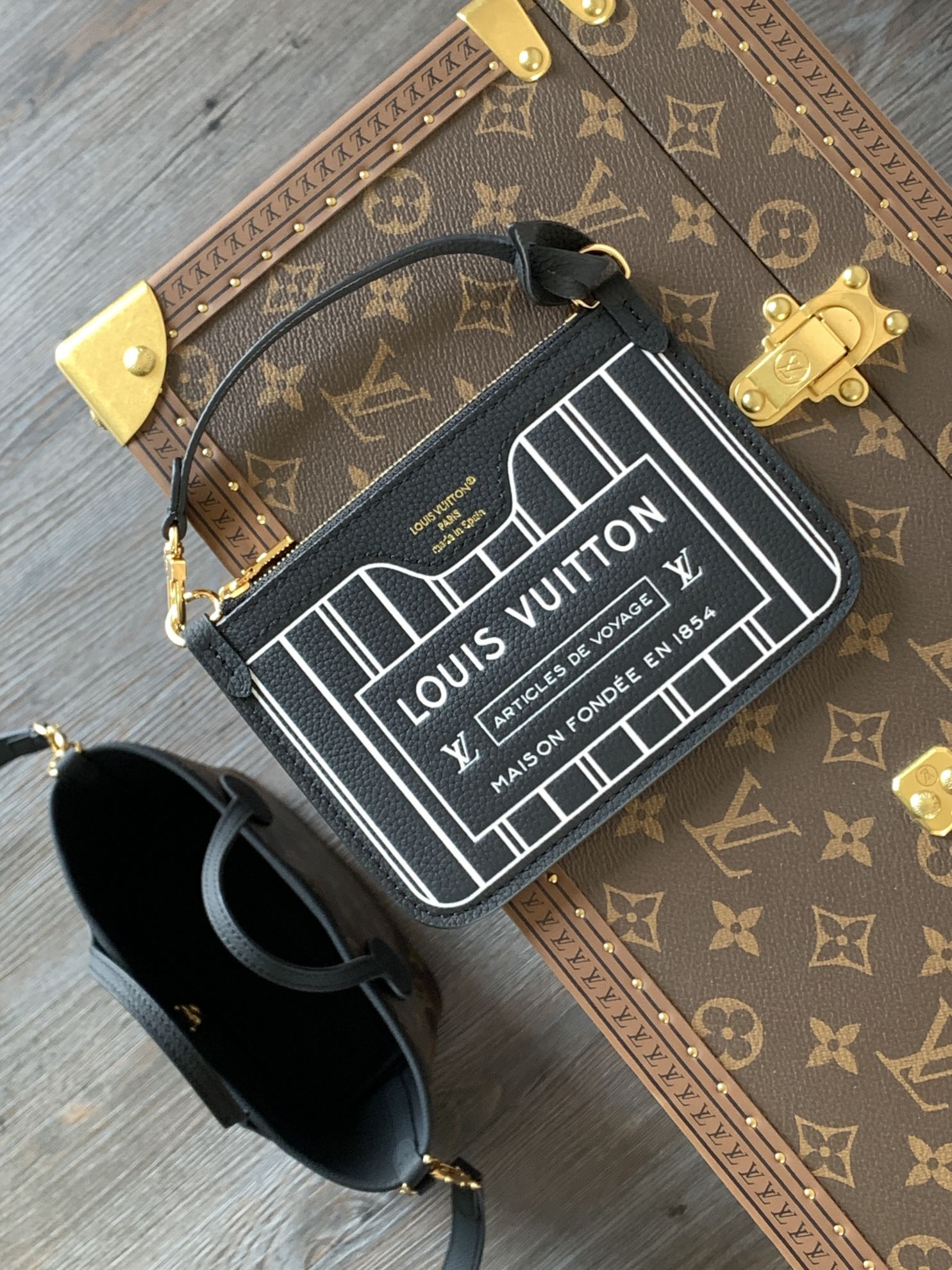 LV Neverfull Bandoulière Inside Out BB M12099 24x14x9cm