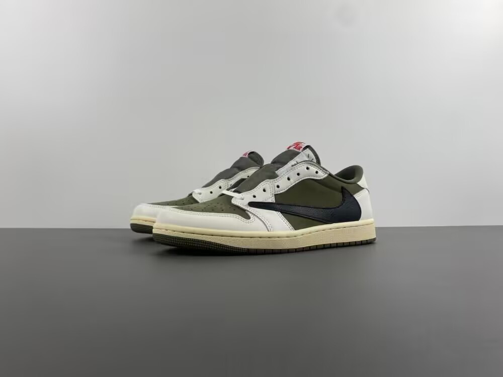 UA Jordan 1 Retro Low OG SP Travis Scott Medium Olive