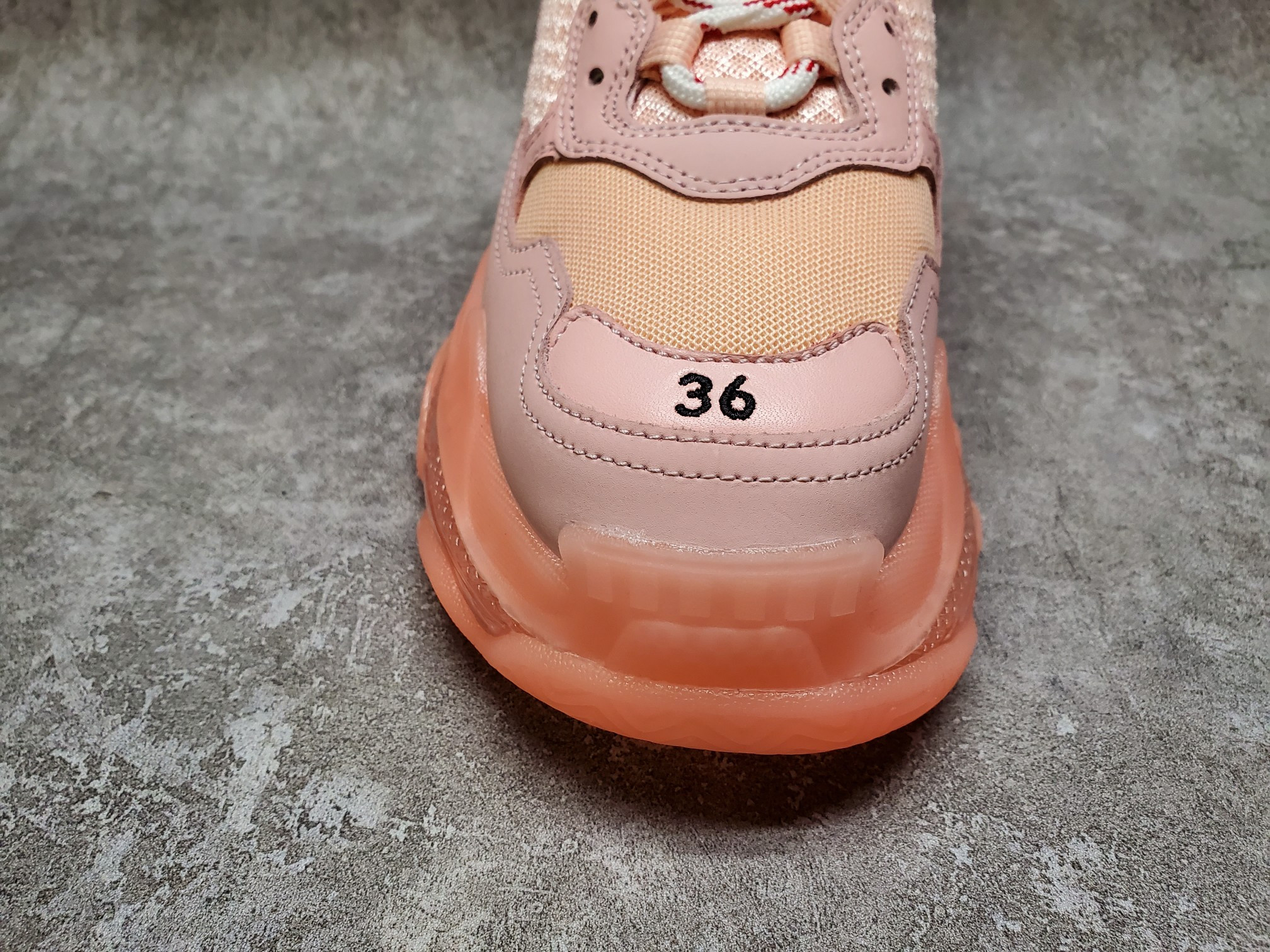Balenciga Triple S Light Pink