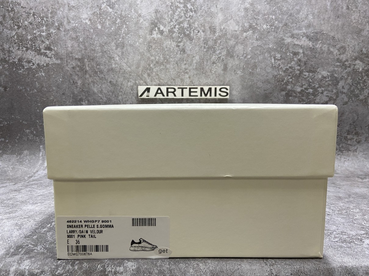 ale*d*r M*Q*en oversized pink sneaker