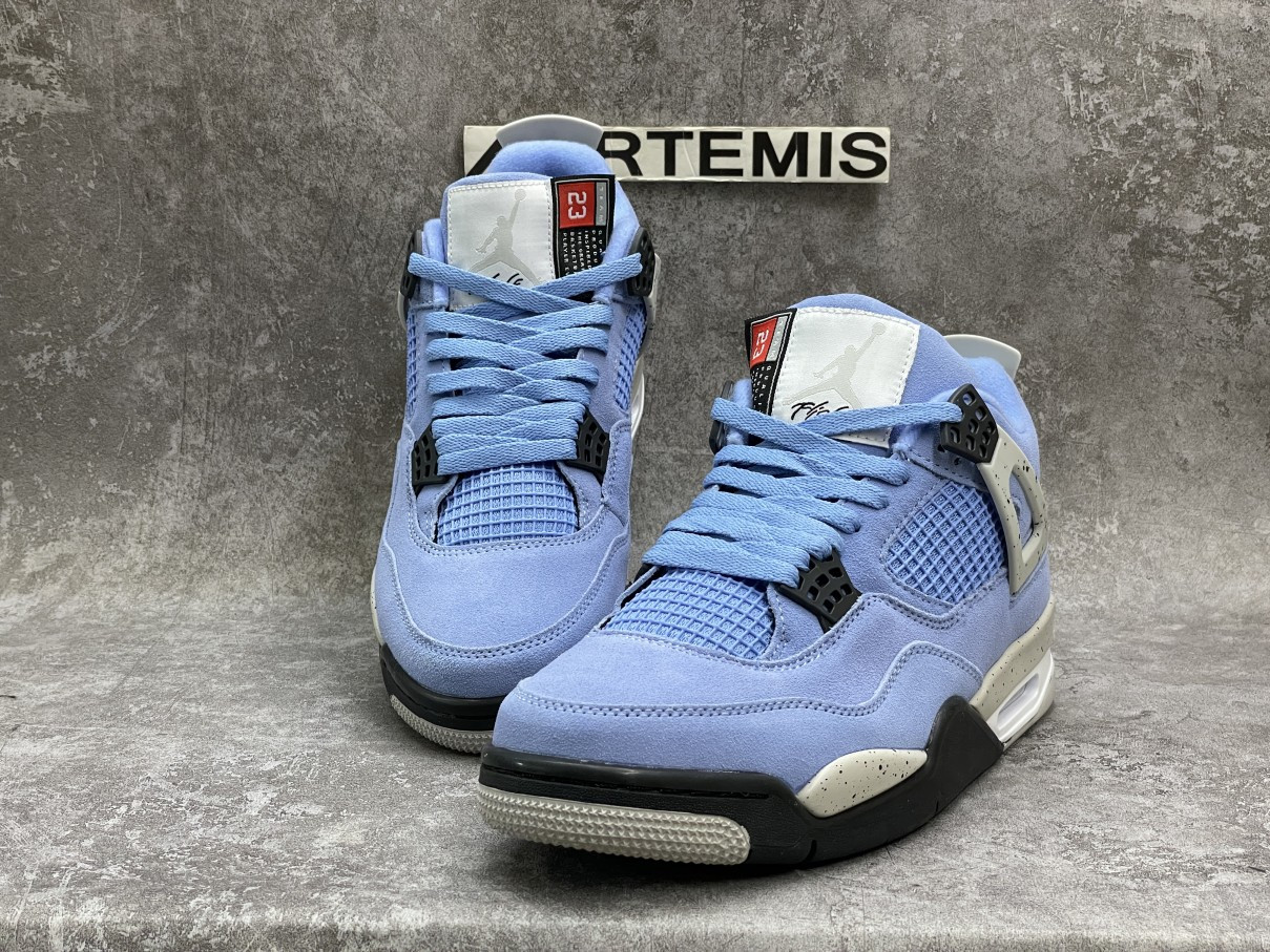 Air Jordan 4 Retro University Blue