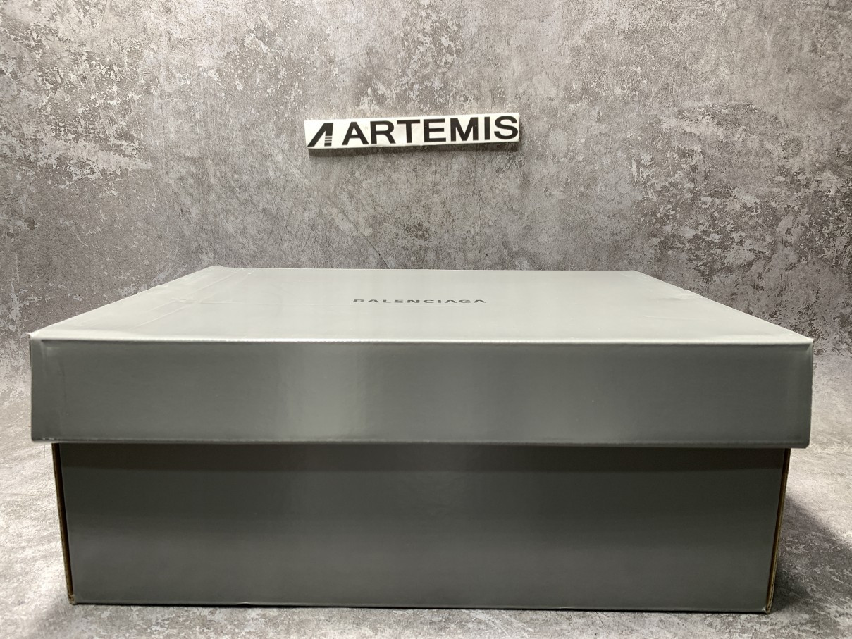 Balenciga Wmns Track Sneaker White Fluo Pink