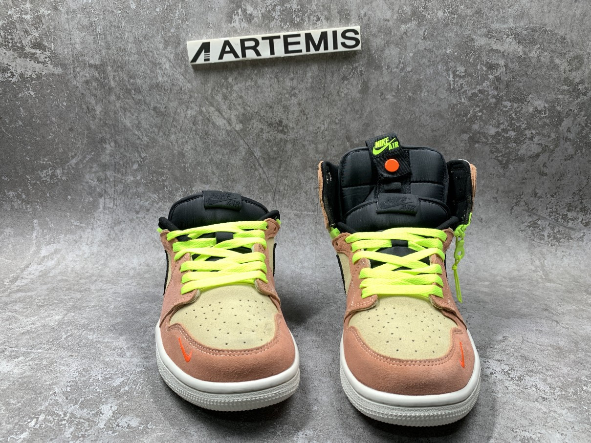 Air Jordan 1 High Switch Peach