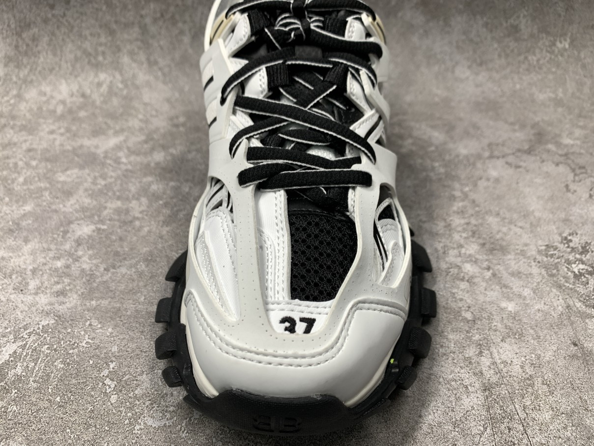 Balenciga Track Sneaker White Black