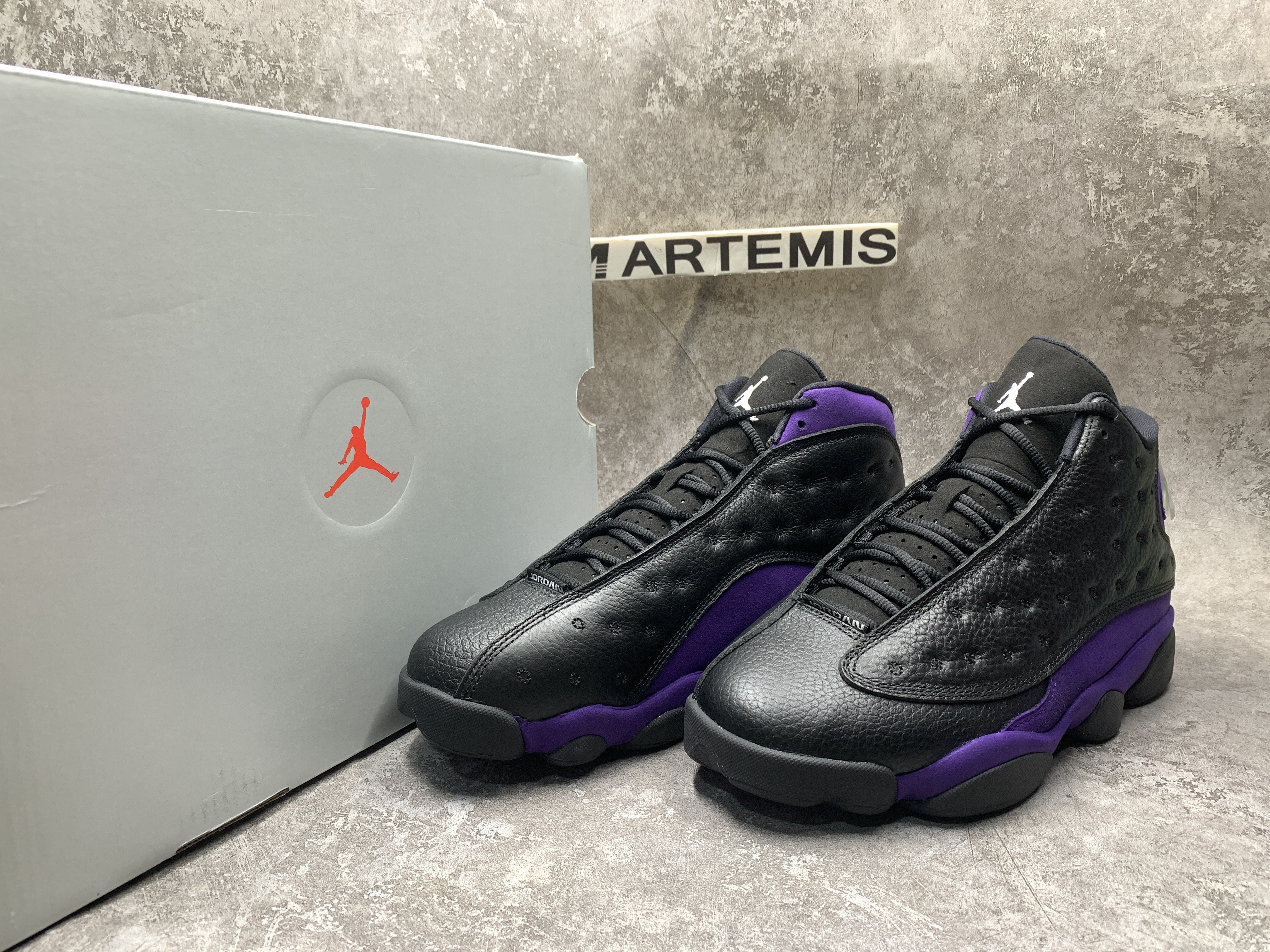Air Jordan 13 Retro Court Purple