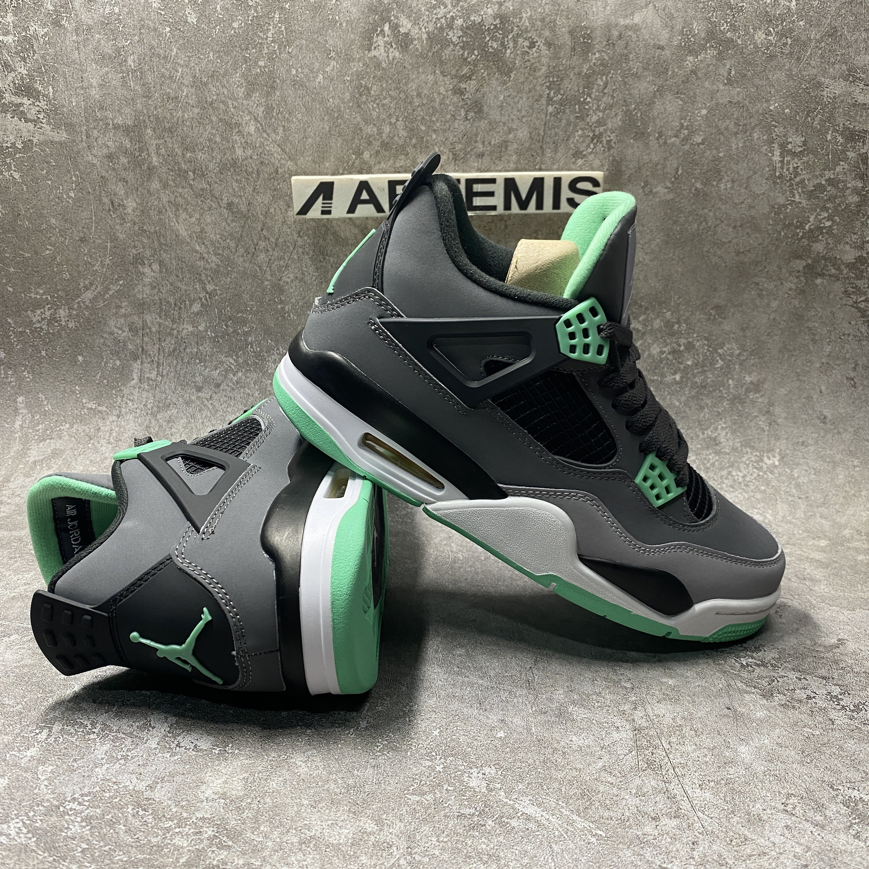 Air Jordan 4 Retro Green Glow