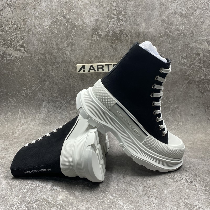 ale*d*r M*Q*en tread slick high lace up boot black white