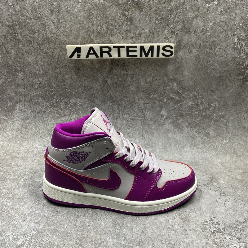 Air Jordan 1 Mid Magenta (2022)
