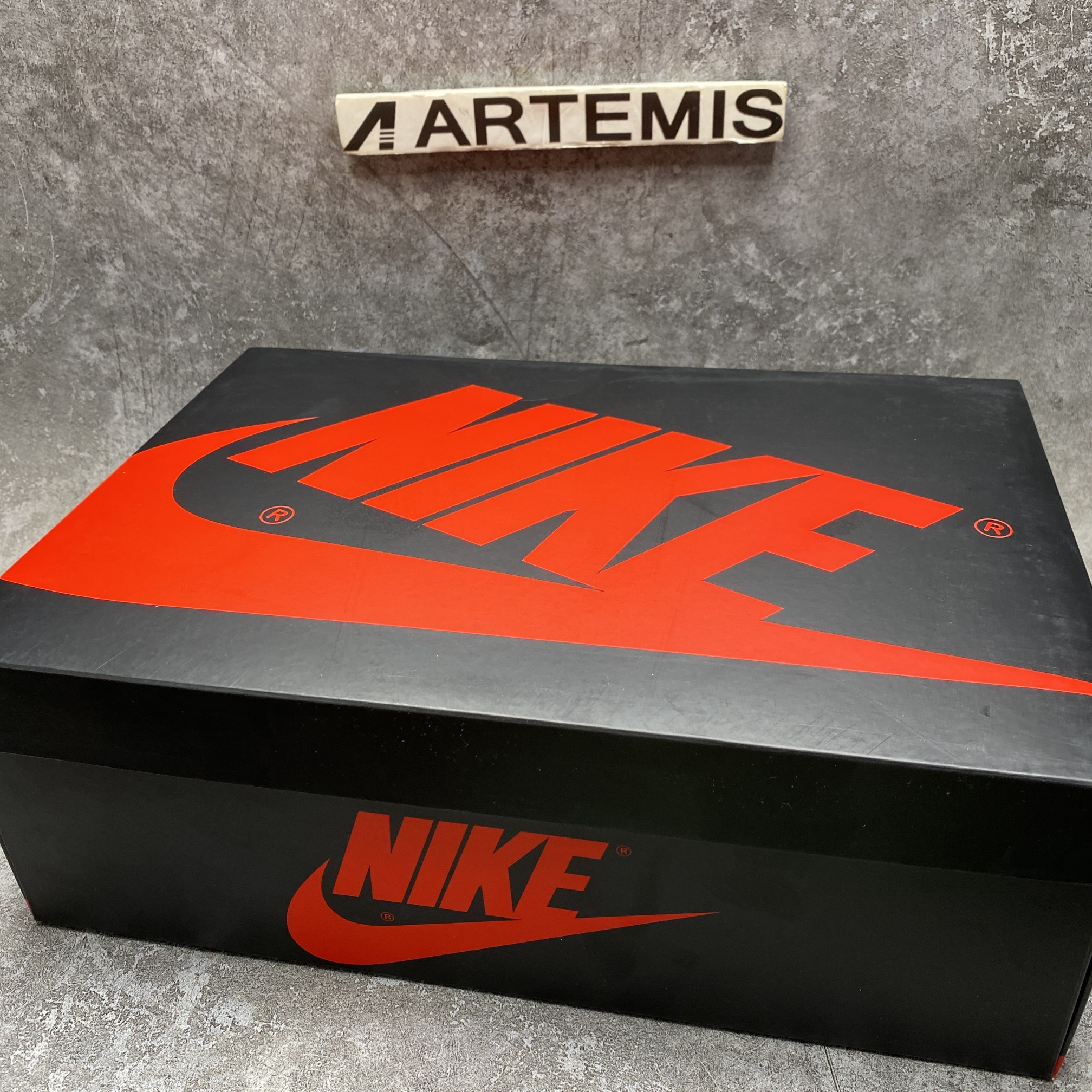 Jordan 1 Retro Low OG Mystic Navy