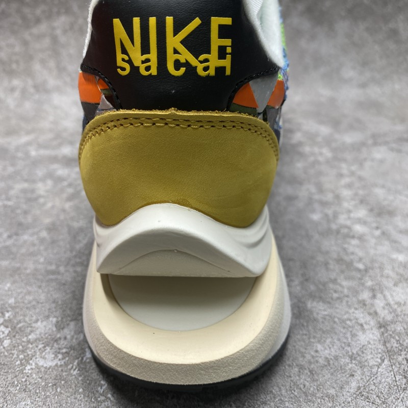 Nike x Sacai Waffle Woven Multicolor