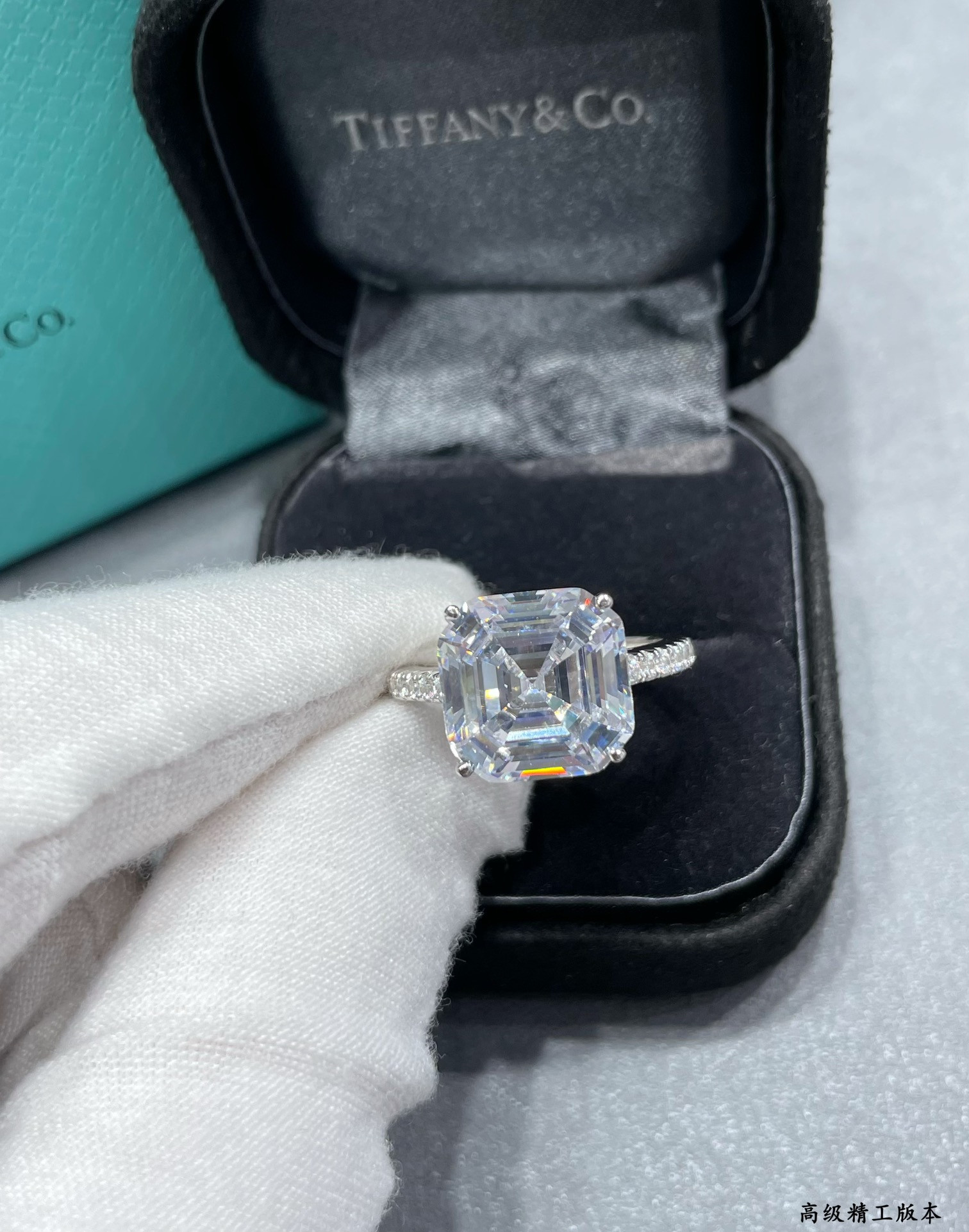 t*f*ny & co. solitaire Di*m*nd ring ag925