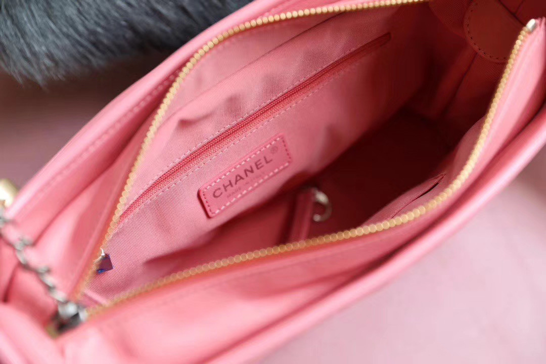 Ch*el gabrielle medium size 25cm in pink