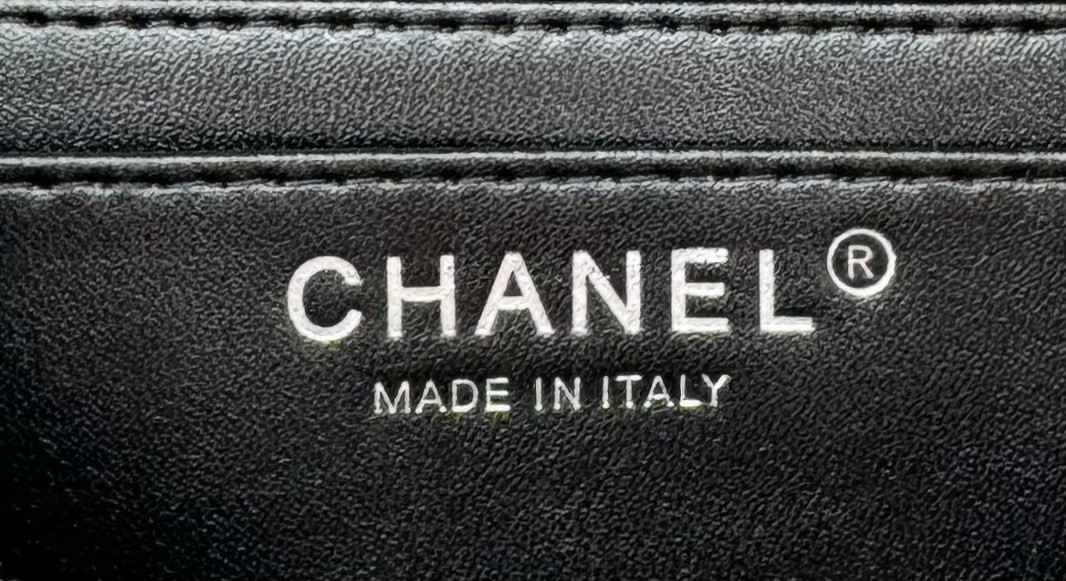 Ch*el mini classic 11.12 handbag tweed & silver-tone metal 4.7 × 7.8 × 2.3 in