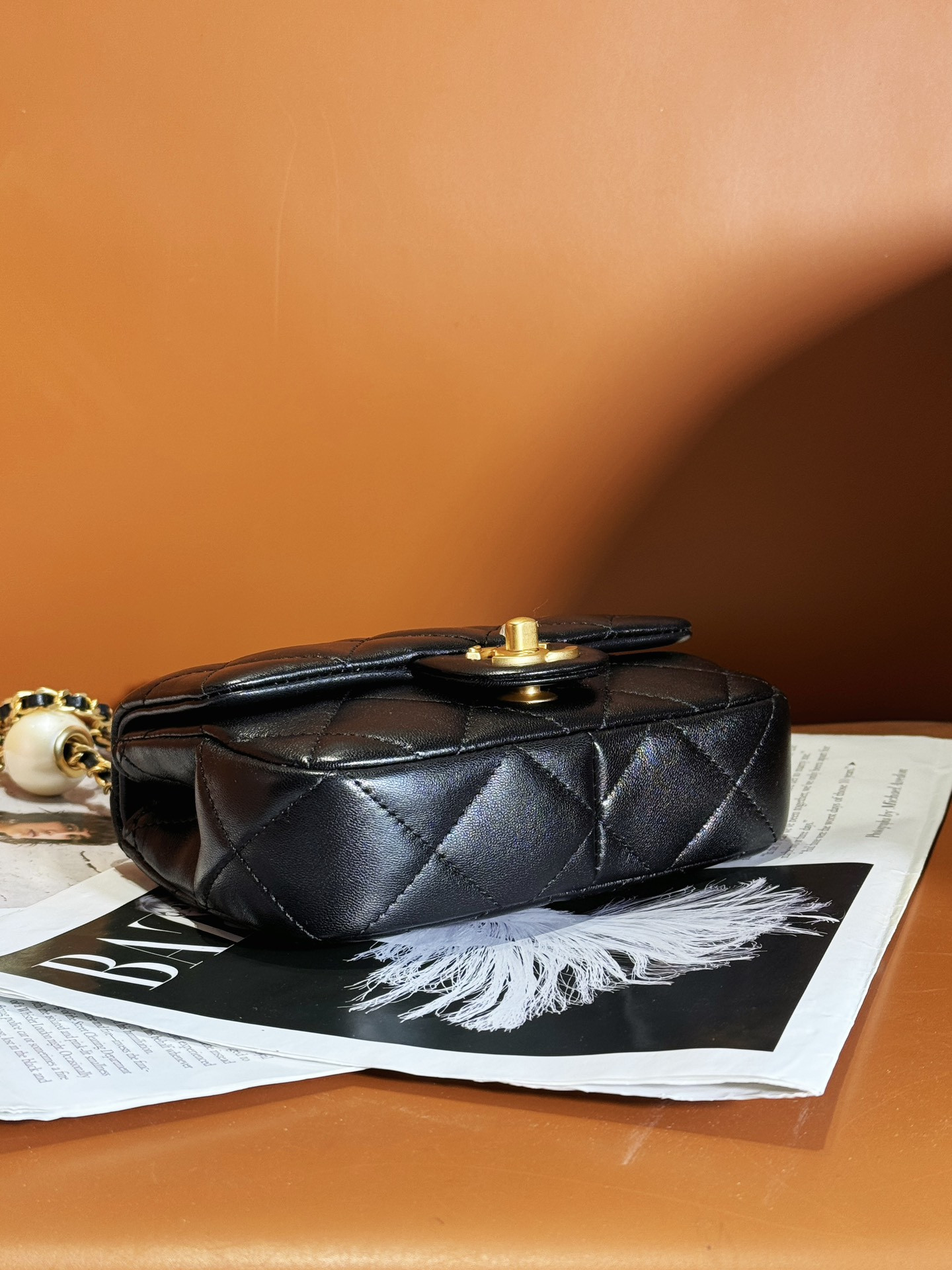 Ch*el mini classic handbag pearl chain 11.5x17x5cm