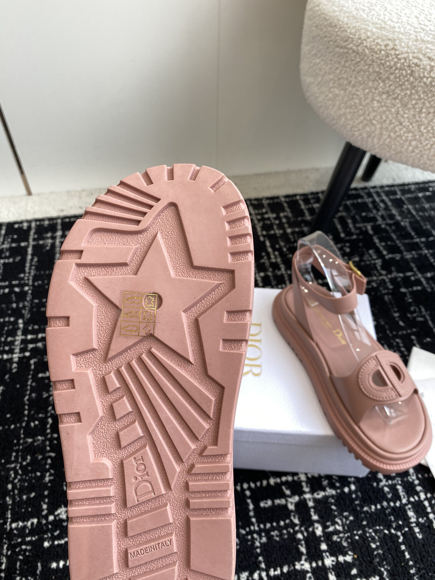 UA D-Club Sandal