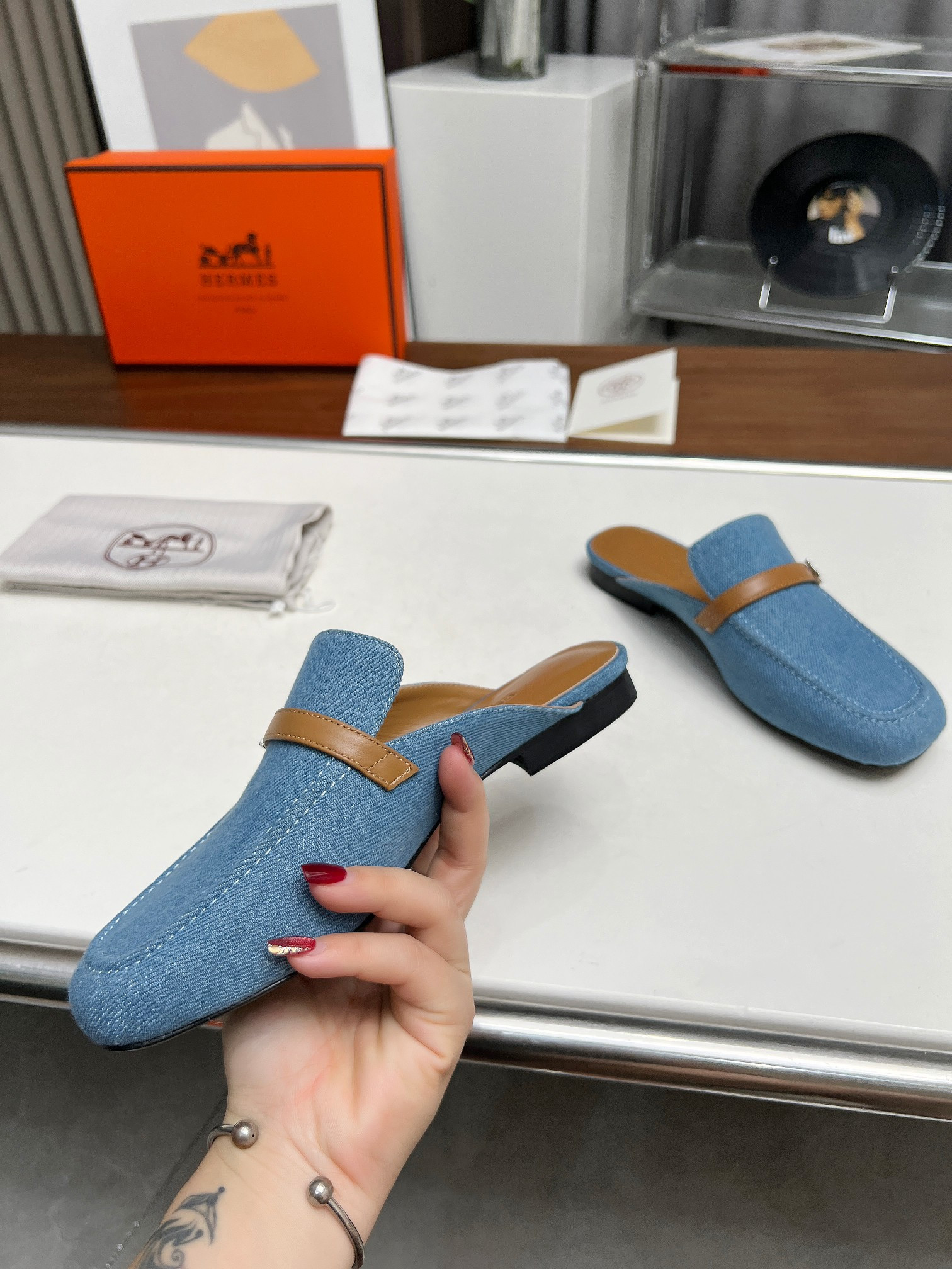 UA Hermès IENA MULE