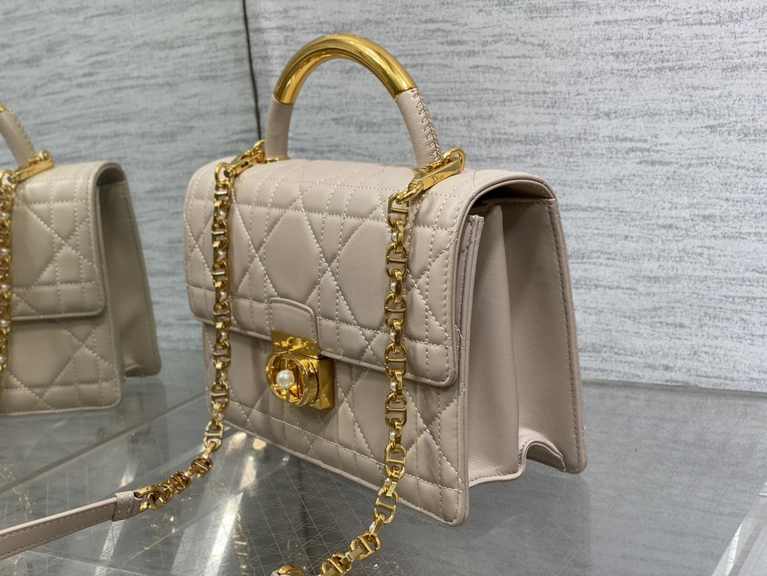 D*or medium D*or ange bag pink latte macrocannage calfskin 26 x 17 x 9 cm