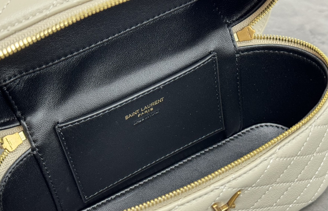 Y*L gaby vanity bag in lambskin 18 x 11 x 6.5 cm