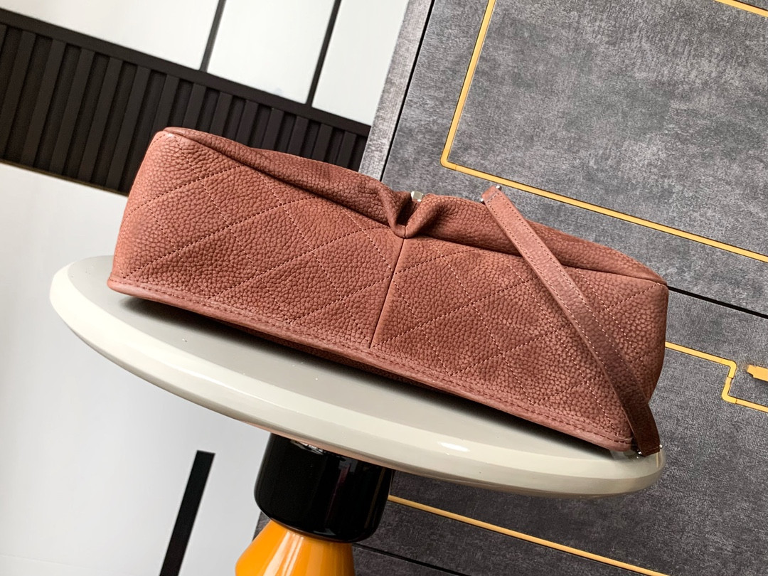 Ch*el shopping bag 34x25x10cm