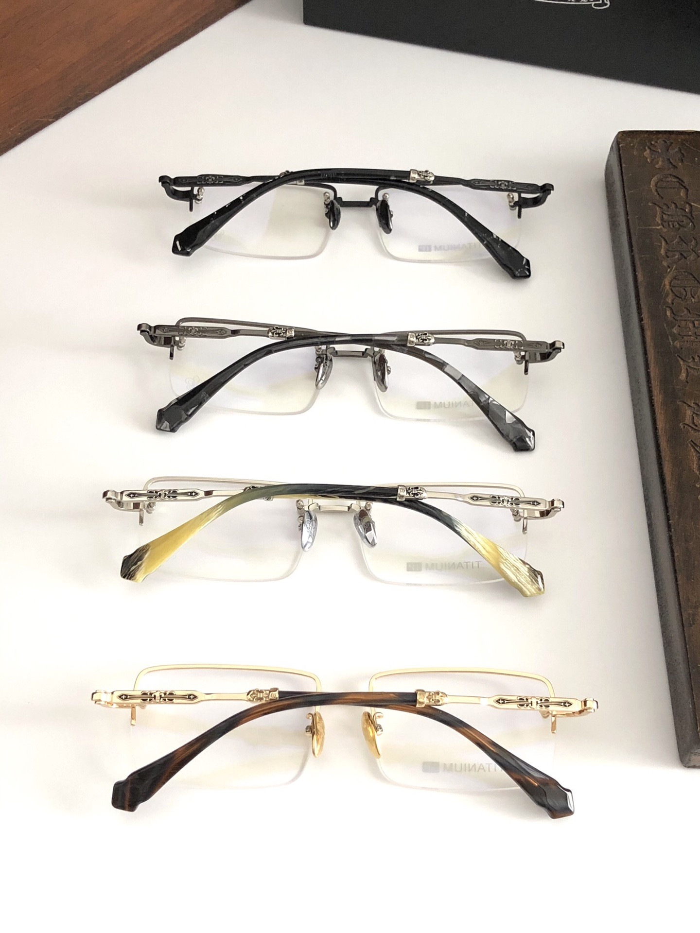 Ch**me He**ts glasses ch8289 60-15-156