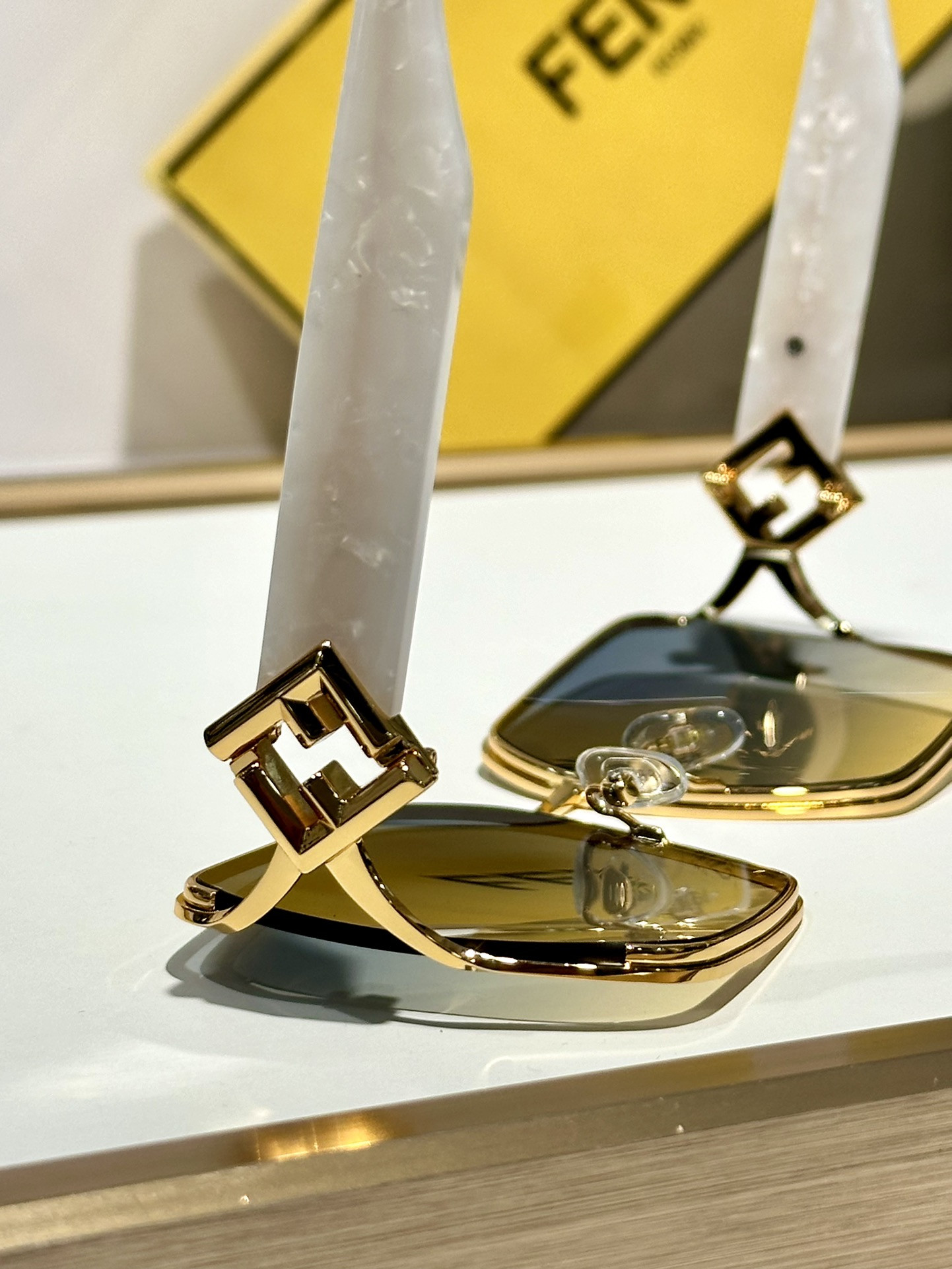 F**di glasses fe40151uu 50-21-135