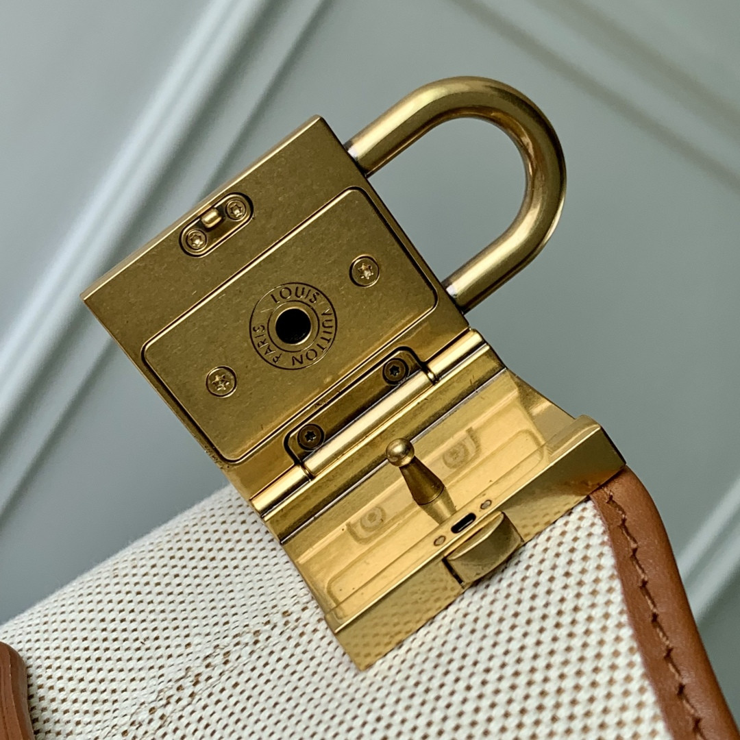 LV Low Key Hobo PM M25468 24x28x16cm