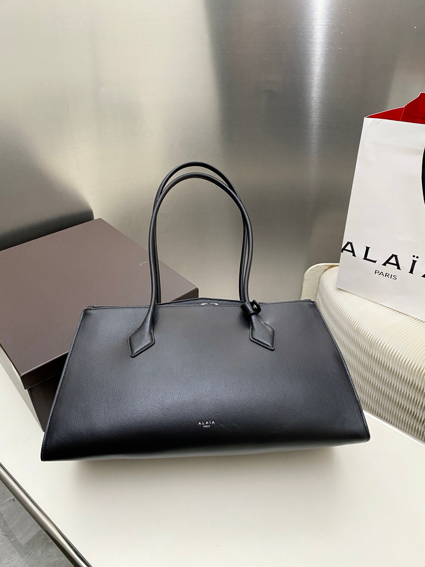 ALAÏA LE TECKE Large Double-Zip Bag 42x21.5x18.5cm