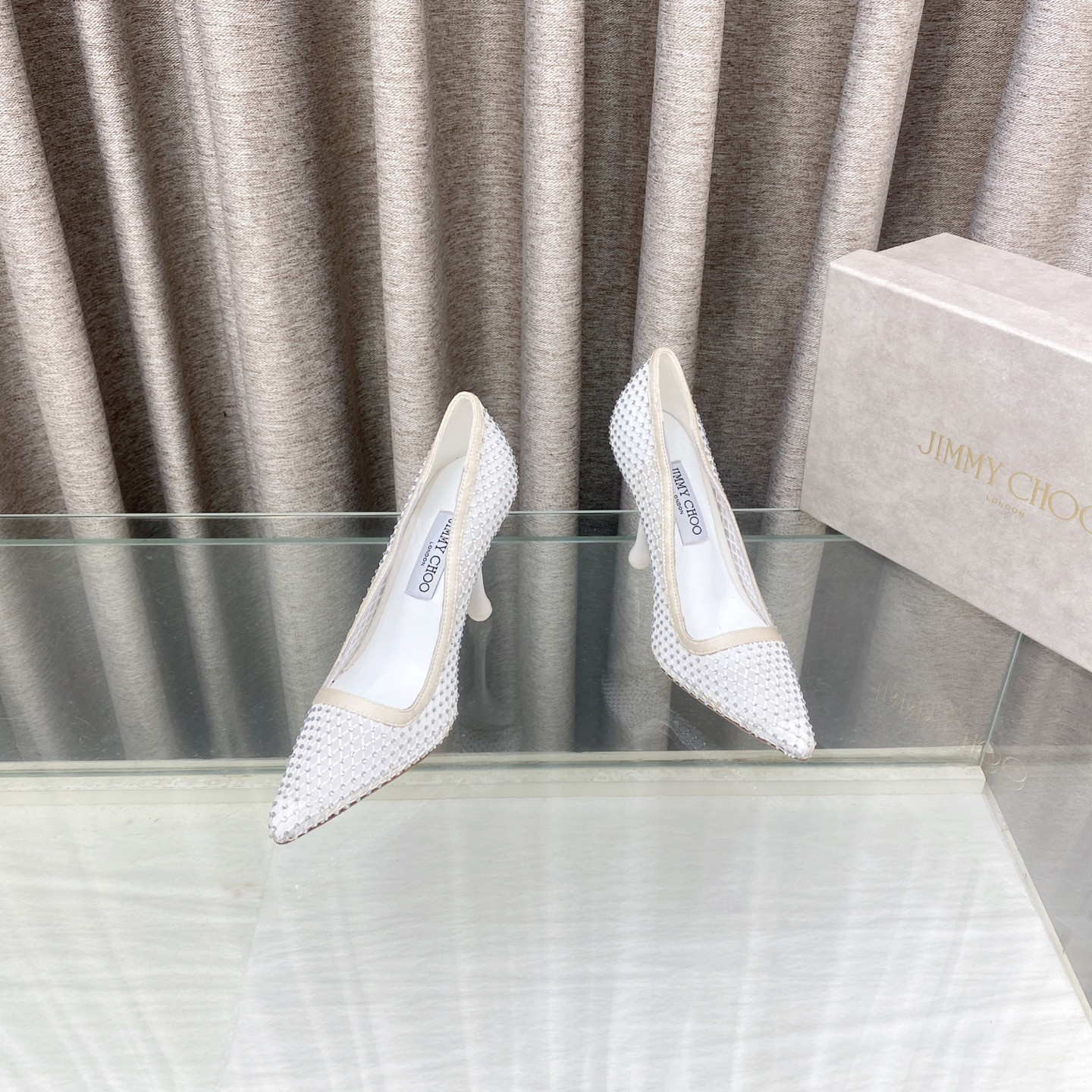 ua Ji*y Ch* ixia mesh pumps 8.5cm