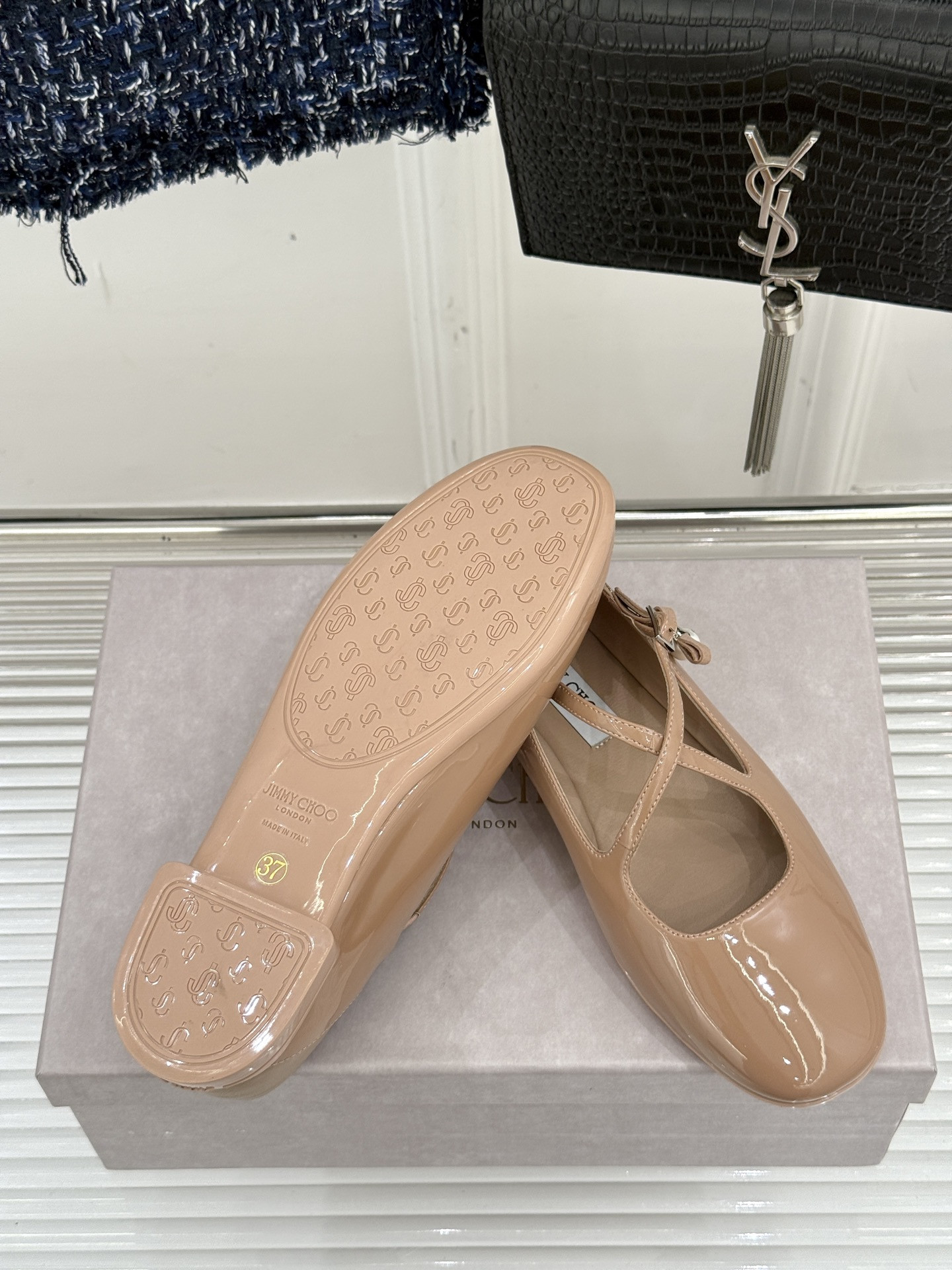 ua Ji*y Ch* eleri ballet flats
