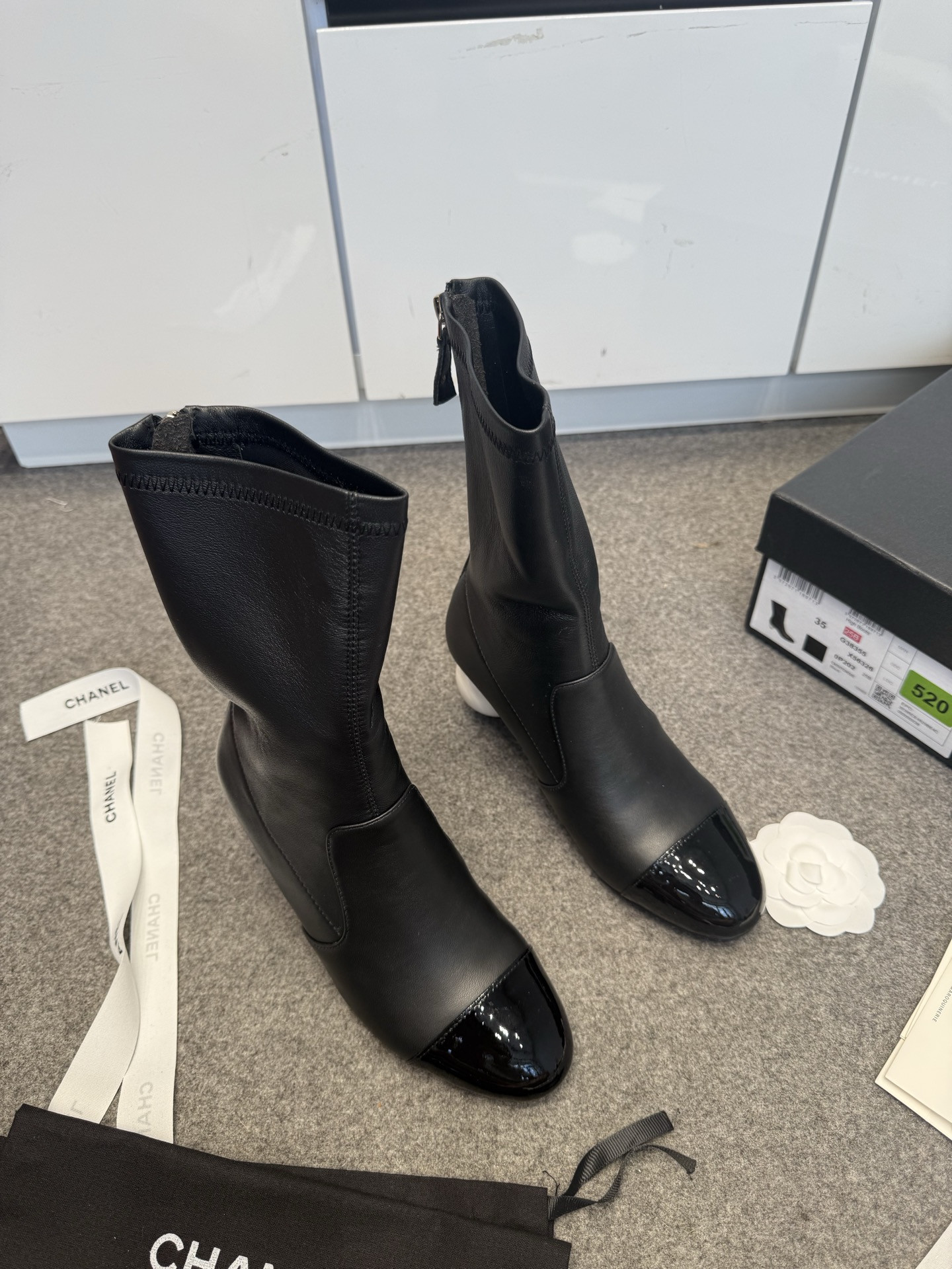 ua Ch*el mid-calf boots 6.5cm heel