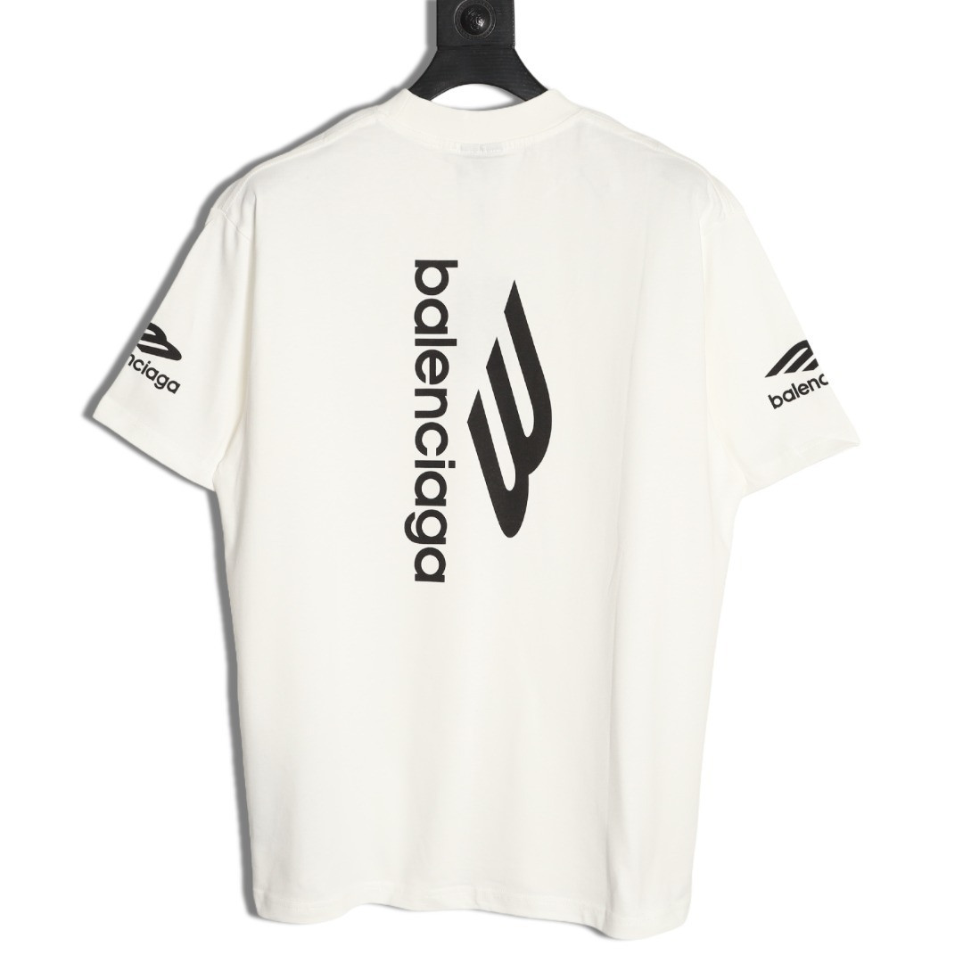Ba1en*iaga short-sleeved t-shirt