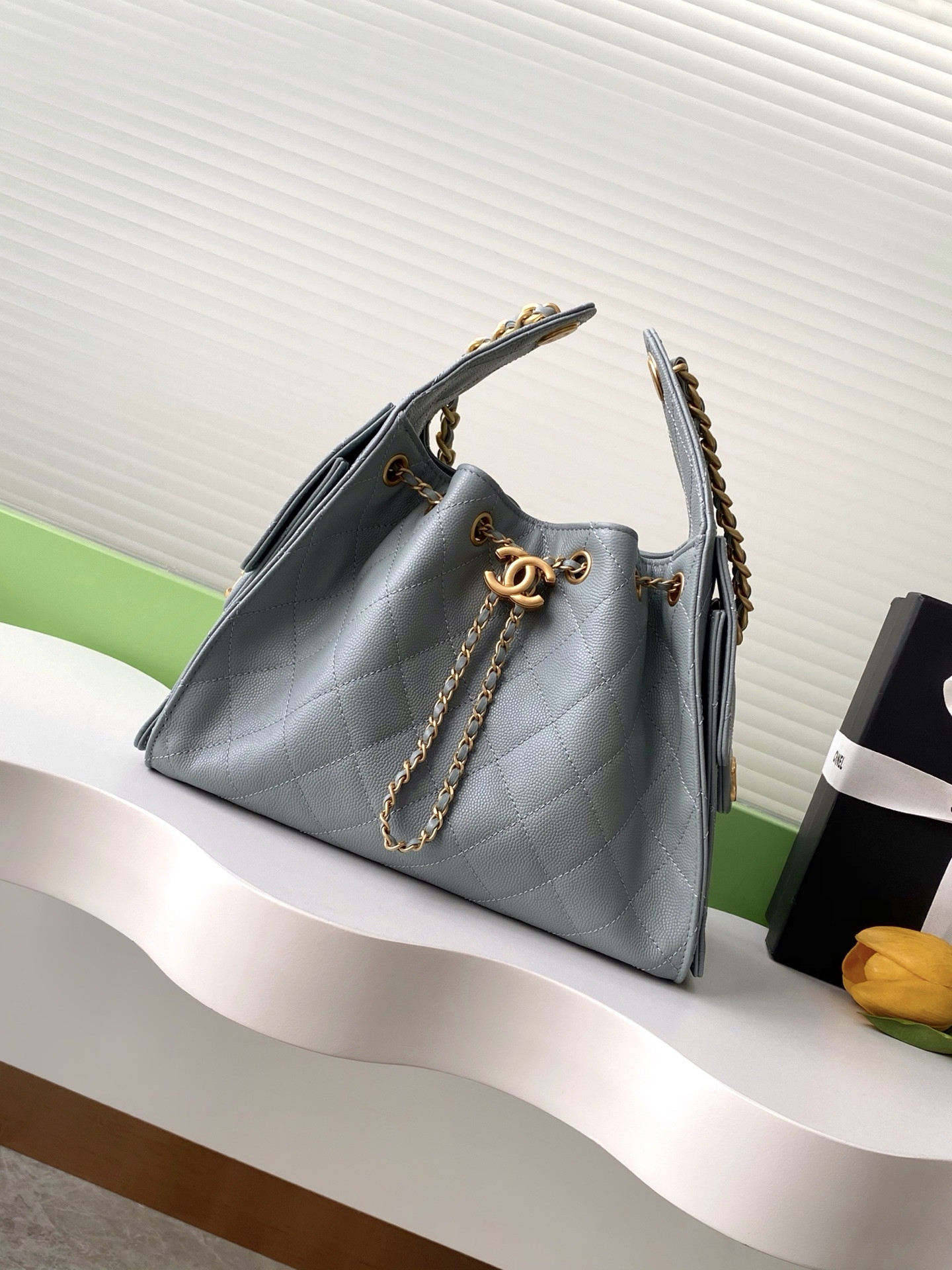CHANEL 25C Bucket BAG 30x26x14cm