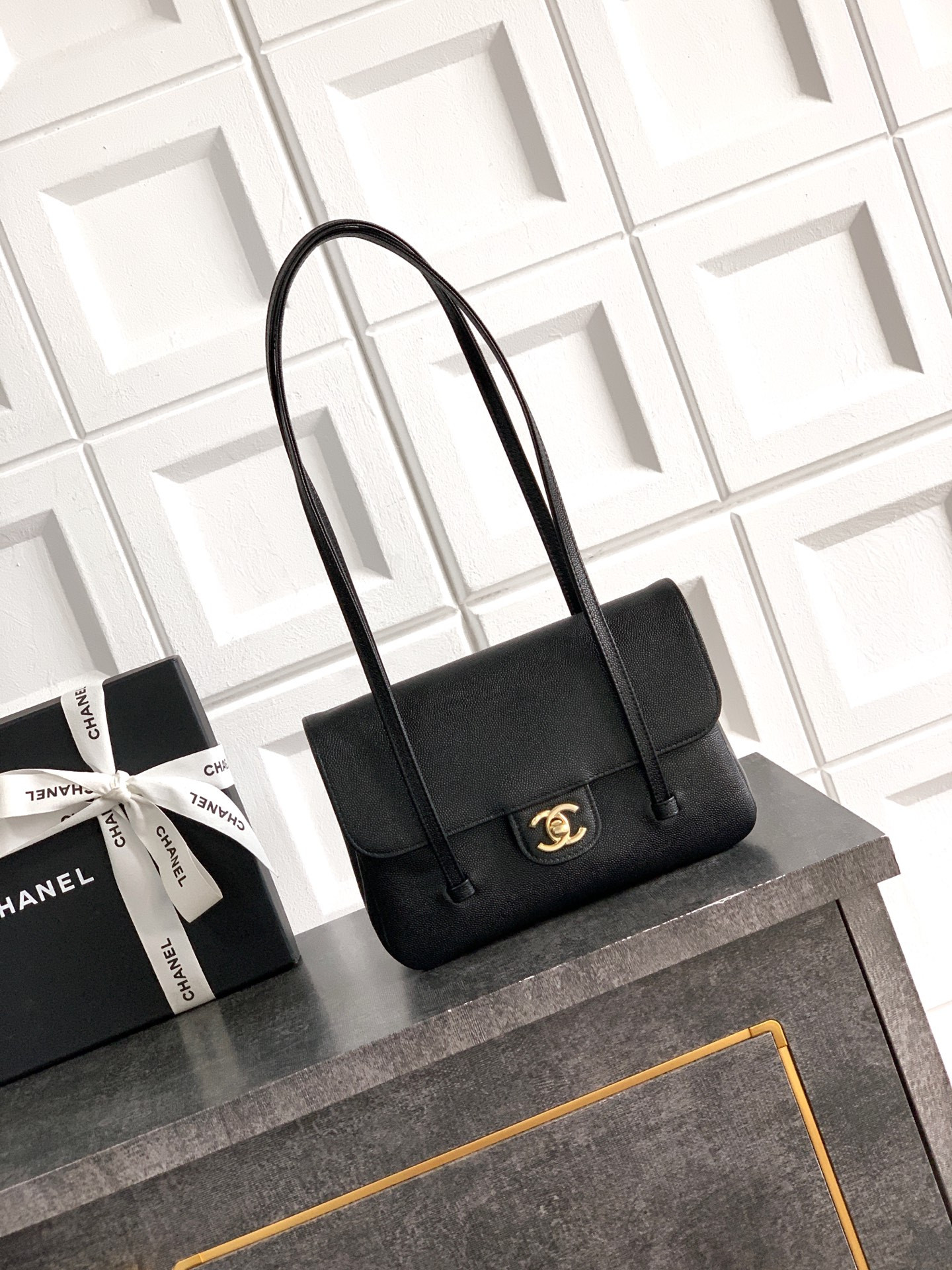 Chanel Small Flap Bag AS6130 15x22x7cm