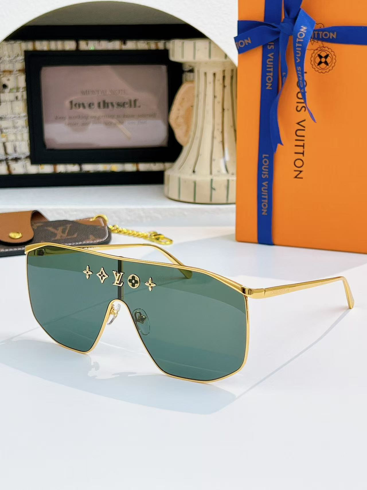 LV Glasses
