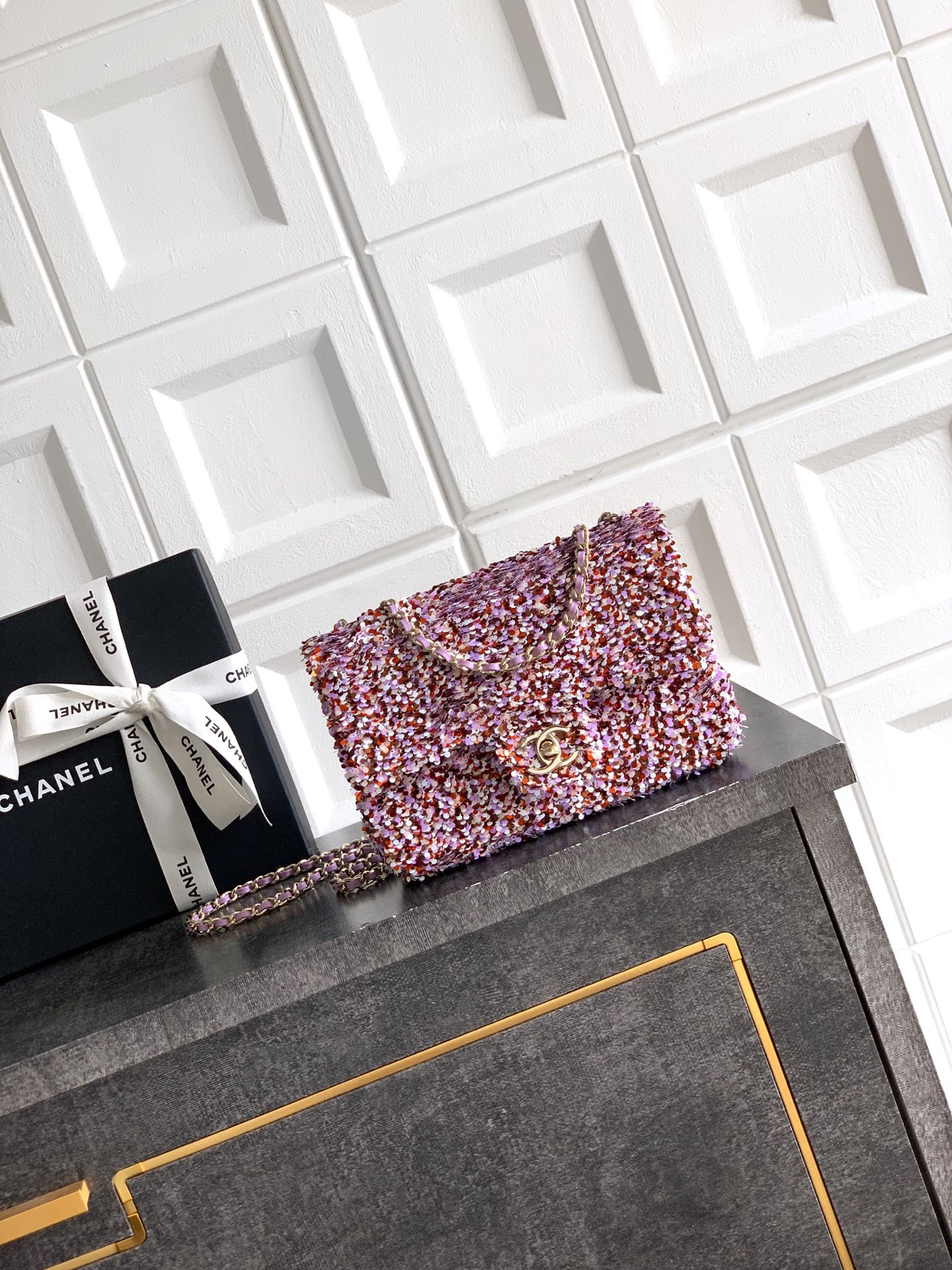 Chanel Flap Bag 20x12x6cm