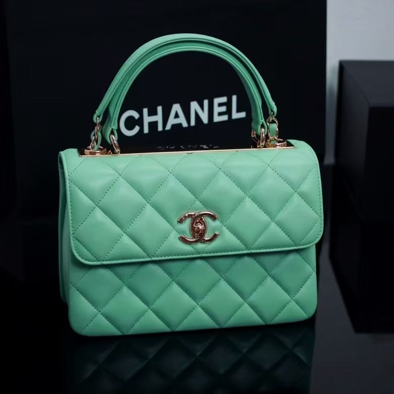 CHANEL FLAP BAG WITH TOP HANDLE 17x25x12cm