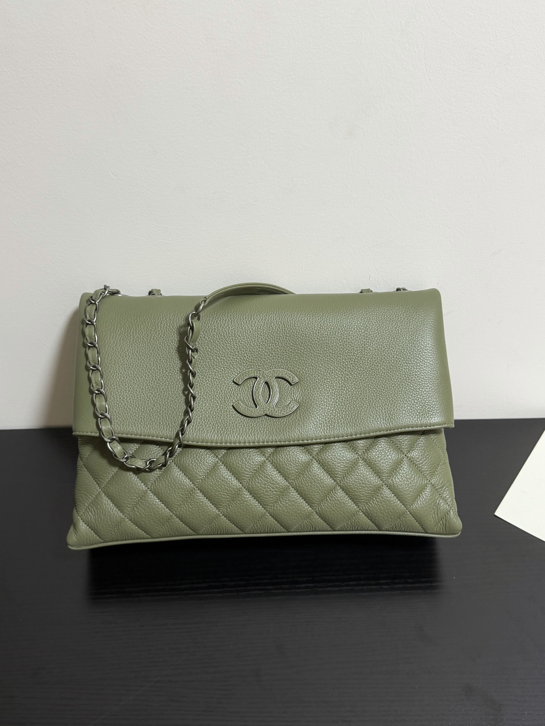 Chanel Hampton Flap Handbag AS7095 32x19x7.5cm
