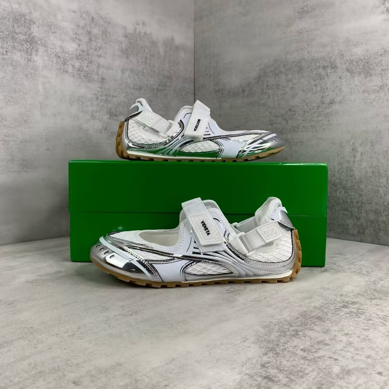 UA Bottega Veneta Orbit Flash Mary-Jane Sneaker