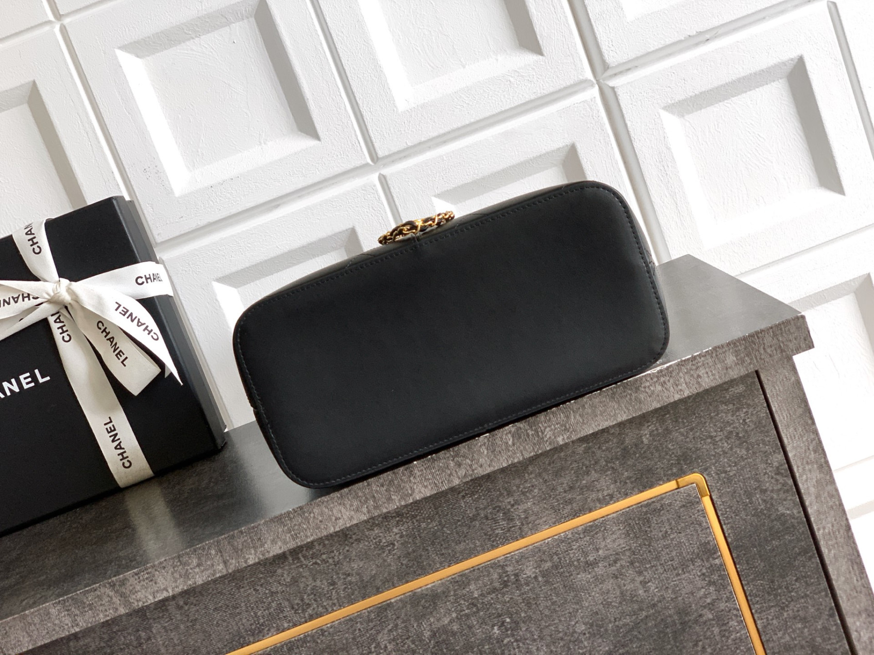 Chanel Shopping Bag AS6108 35x27x13cm