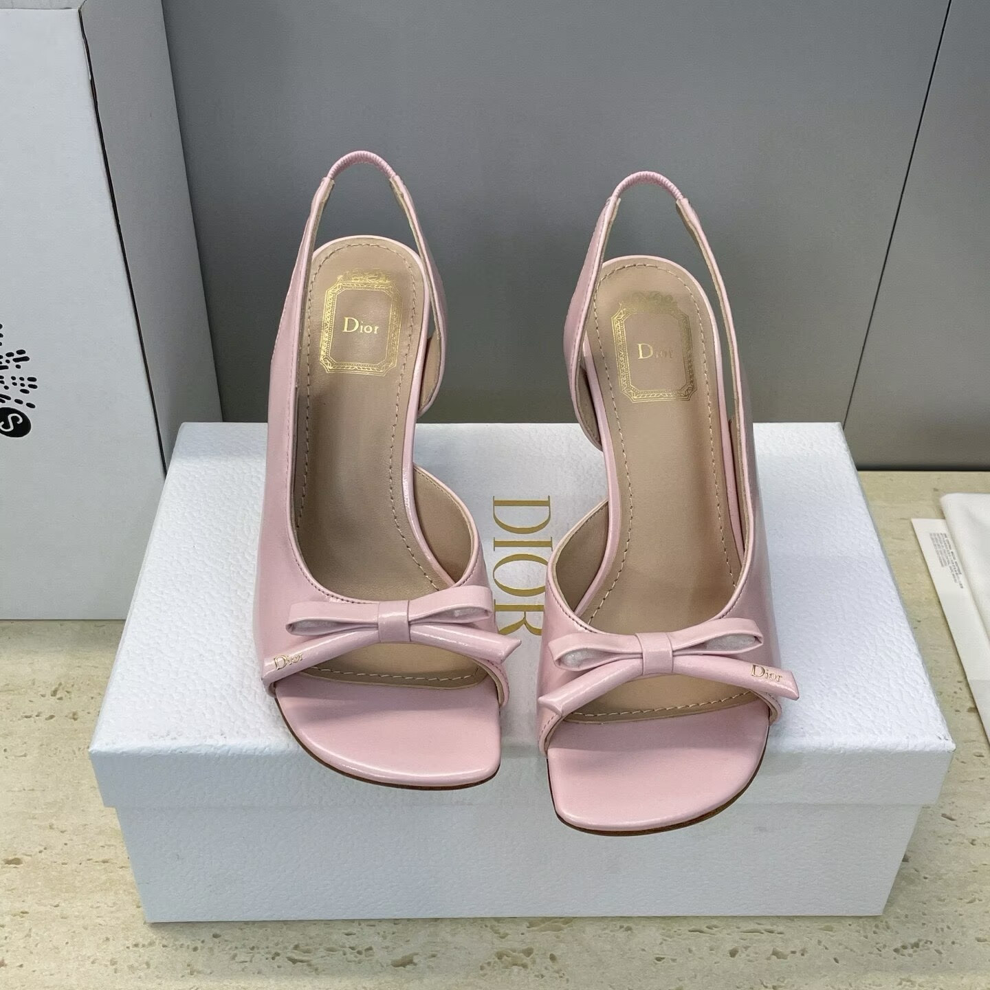 ua D10r bow heeled slingback sandal