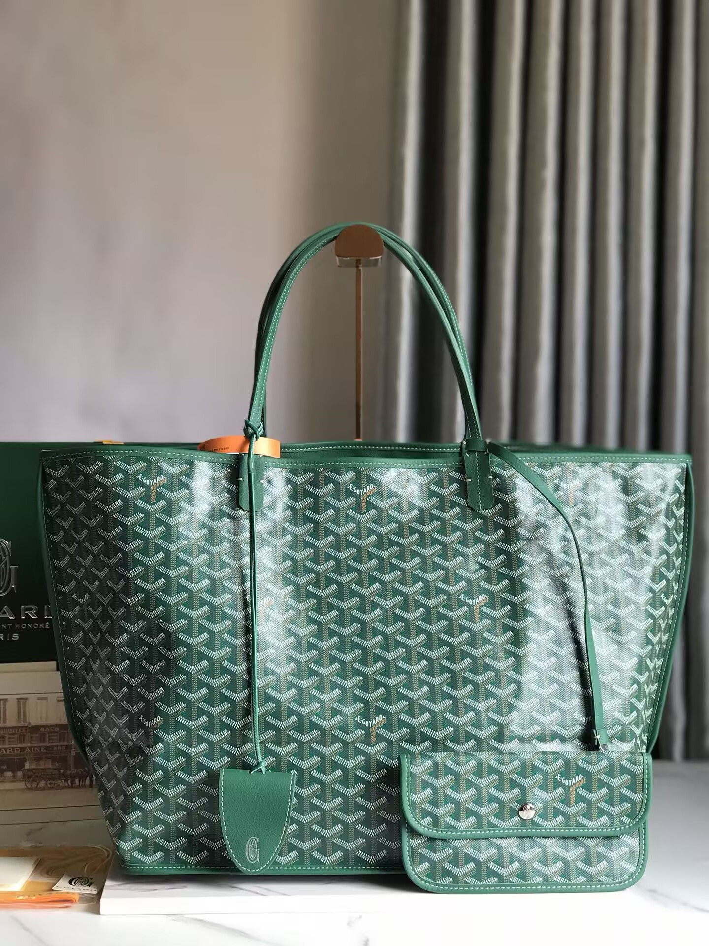 Goyard Anjou GM Bag 39x32x19cm