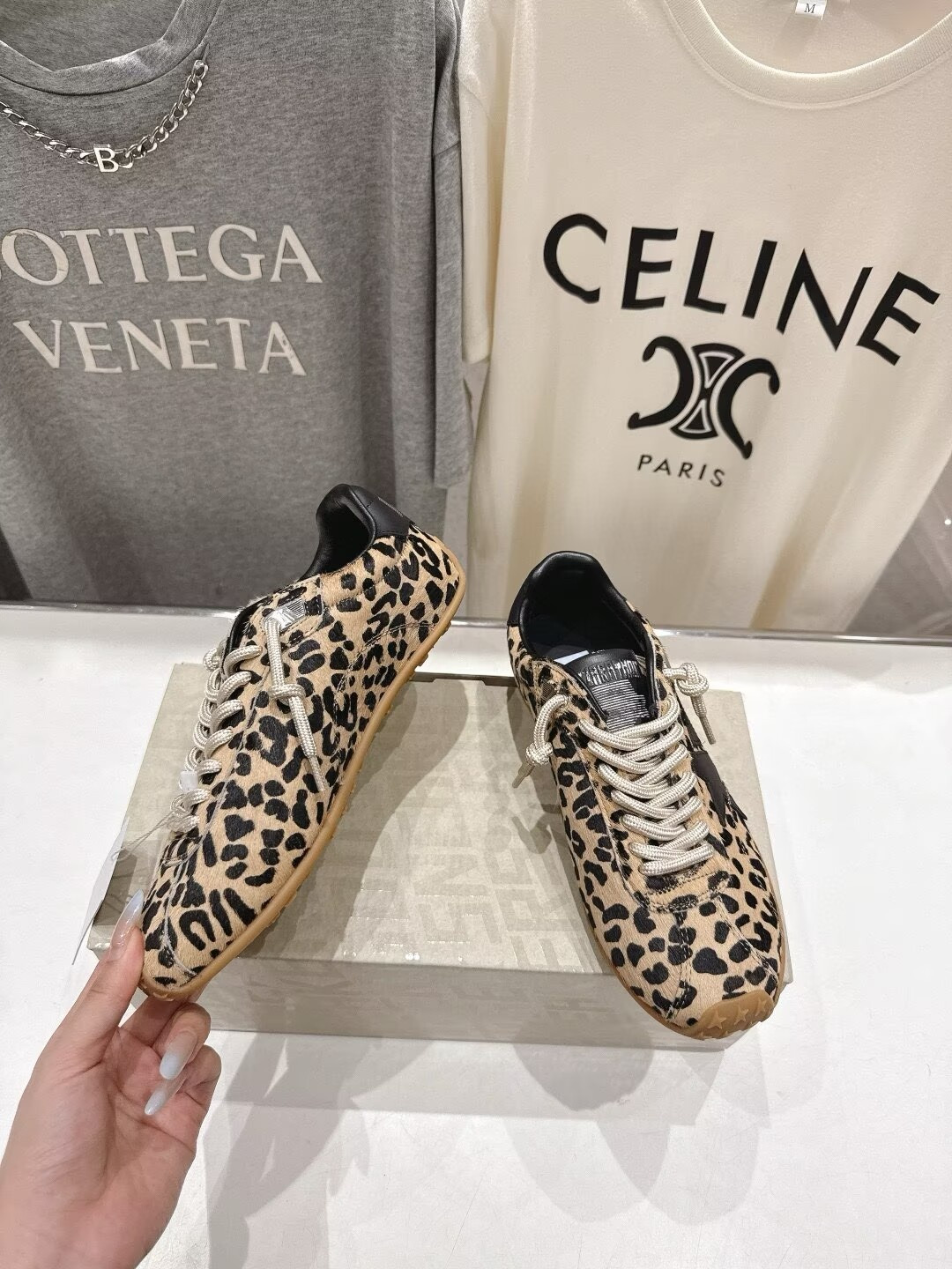 UA Golden Goose Marathon Speed ​​Sneakers