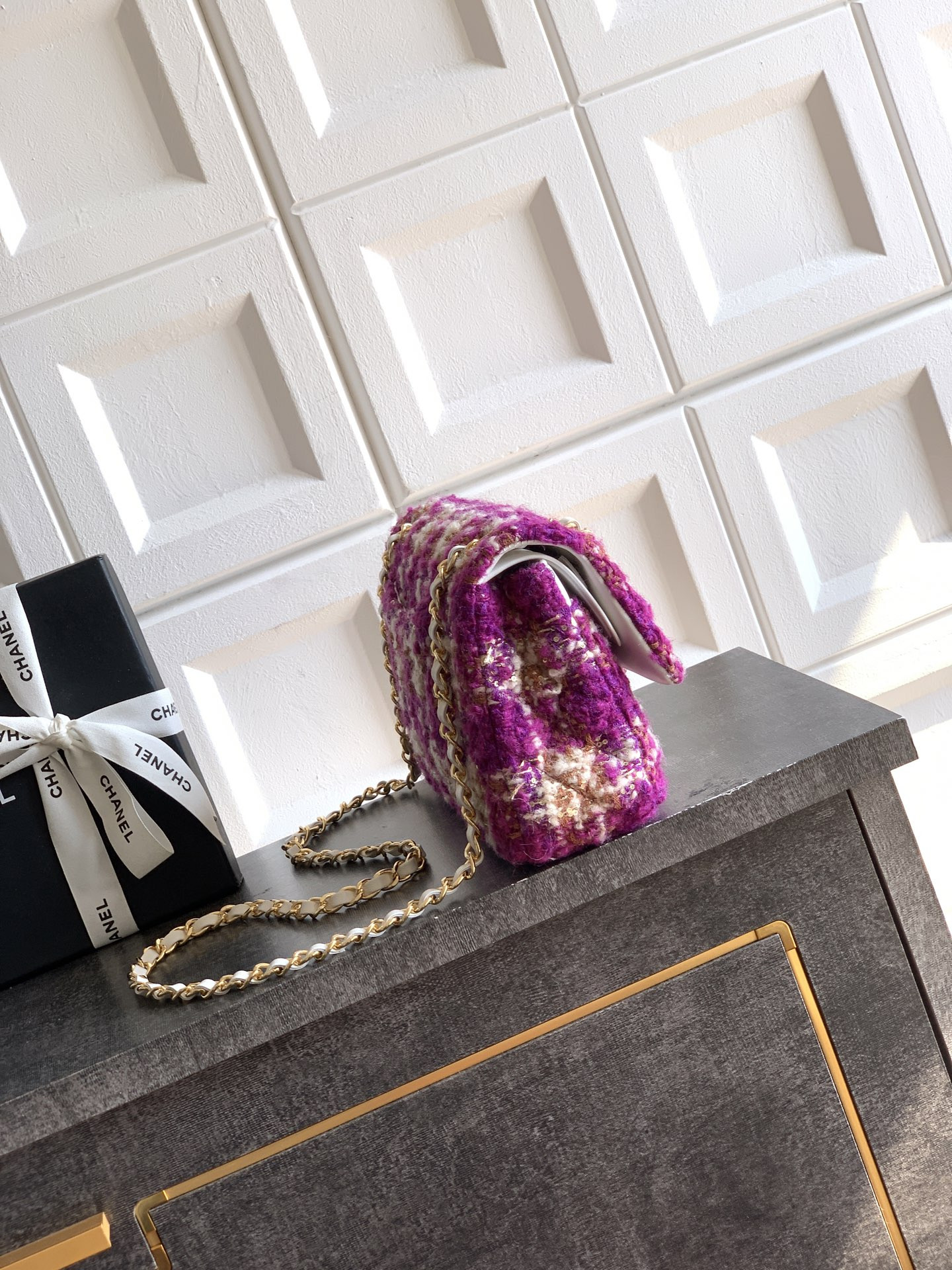 Chanel Flap Bag 25x15x6.5cm