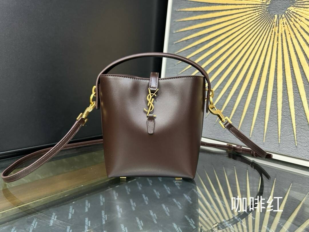 Y51 LE 37 Mini (Shiny Leather) 15x13x6cm
